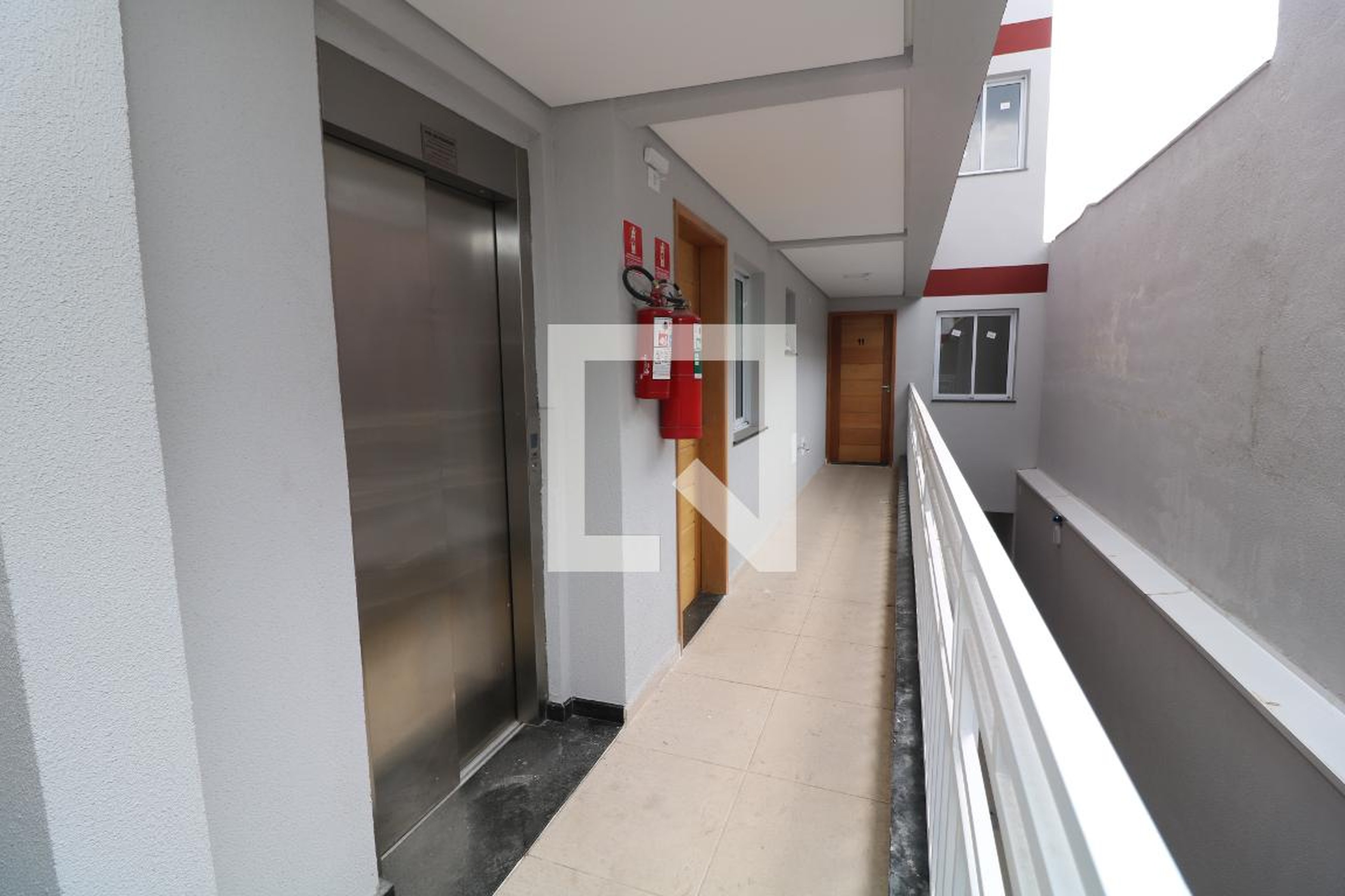 Elevador - Vila Celeste