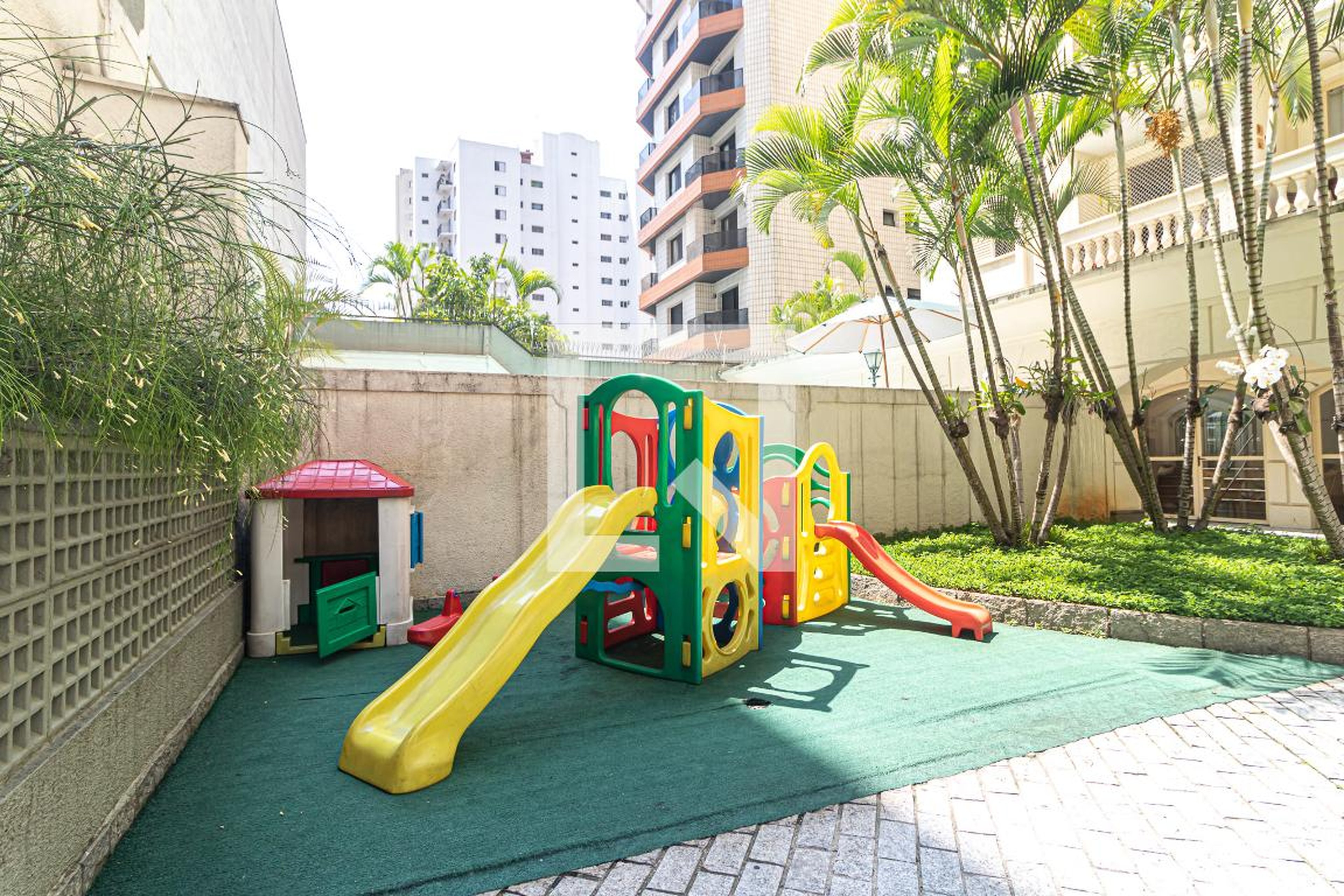 Playground - Chez Dominique