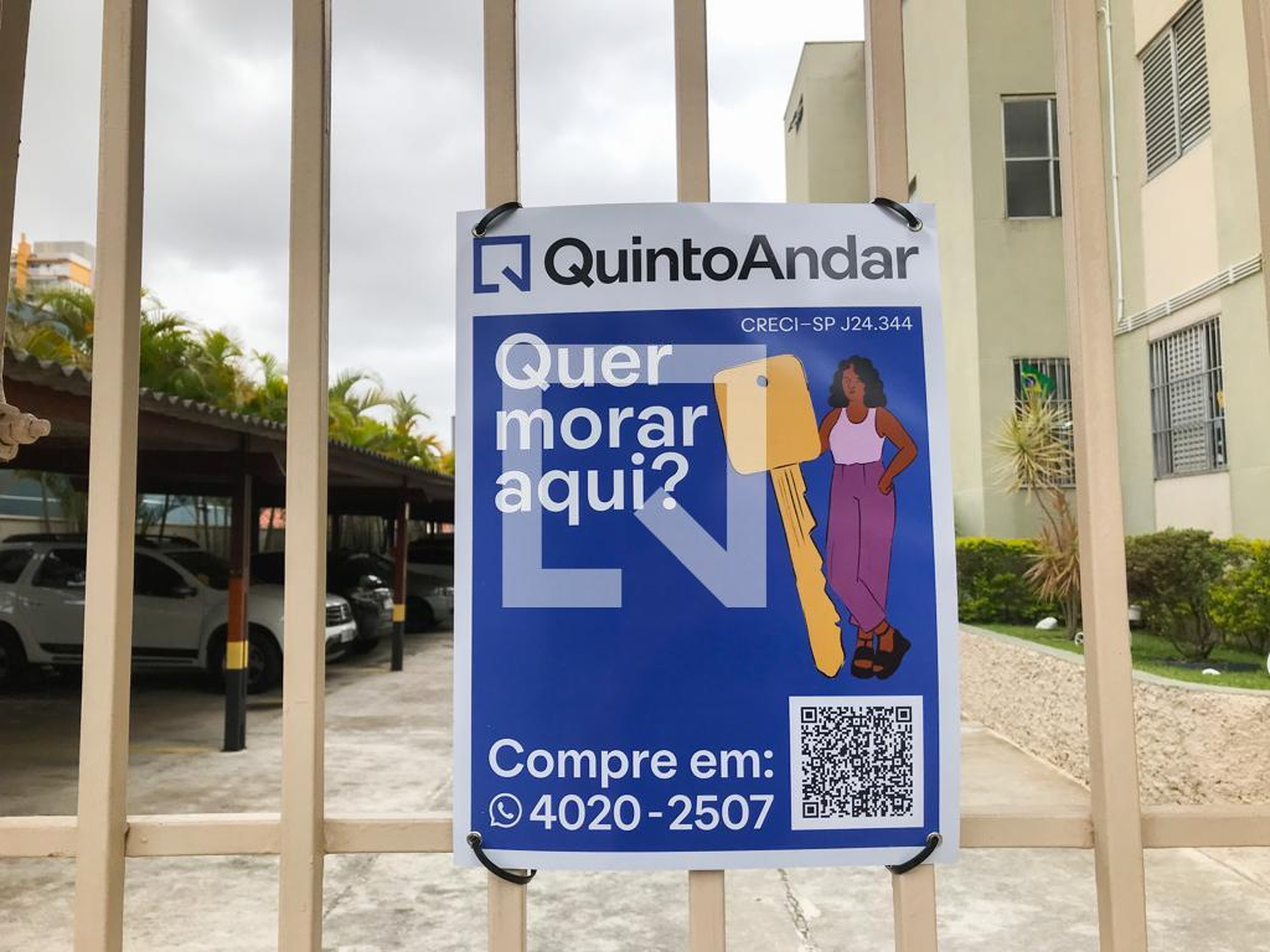 Fachada do Prédio Condomínio Bica de Pedra