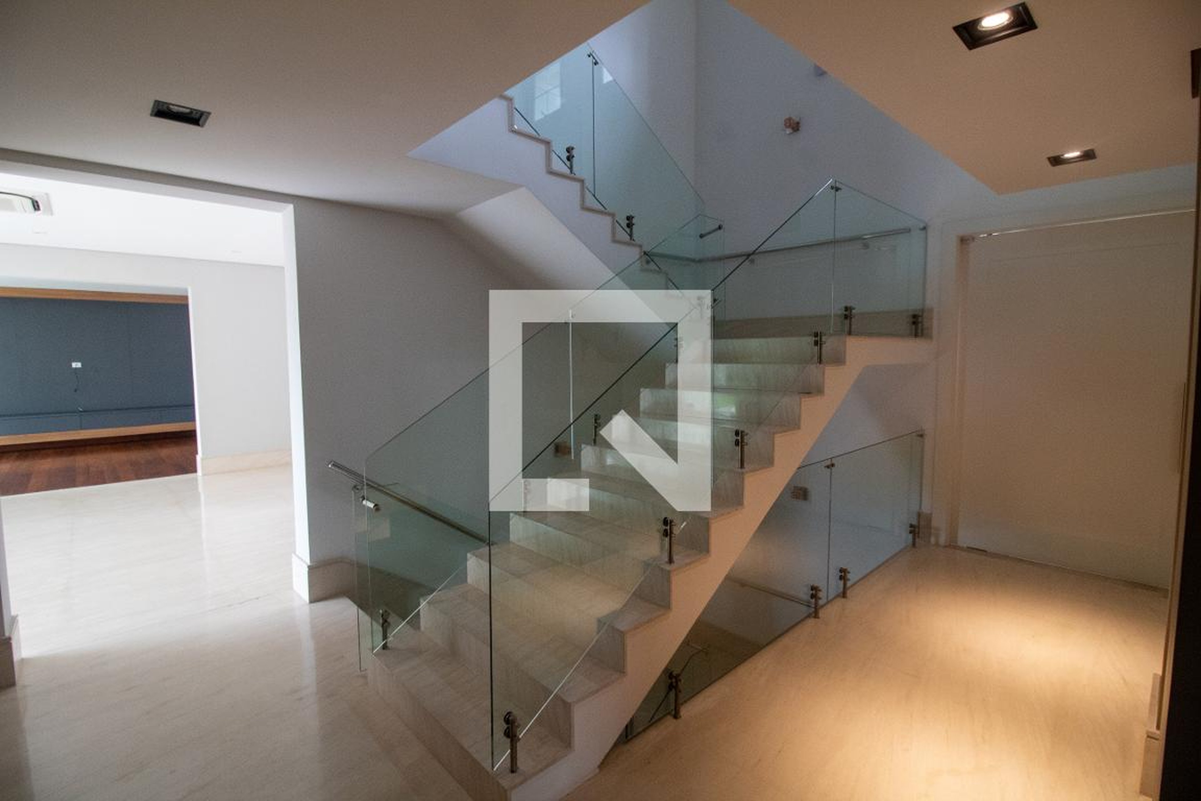 Hall de entrada Condomínio l unique