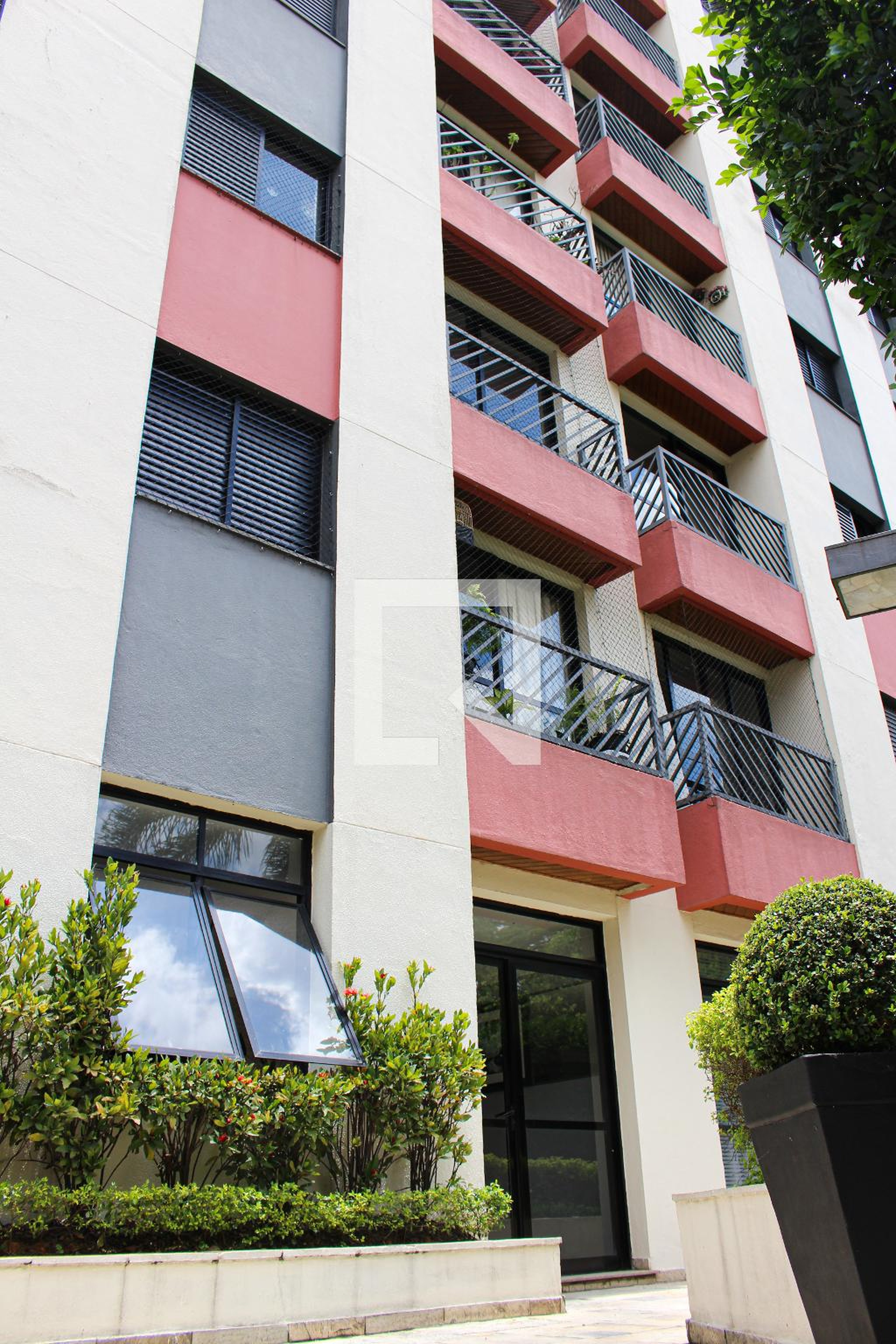 Fachada do Prédio Condomínio Matinatta