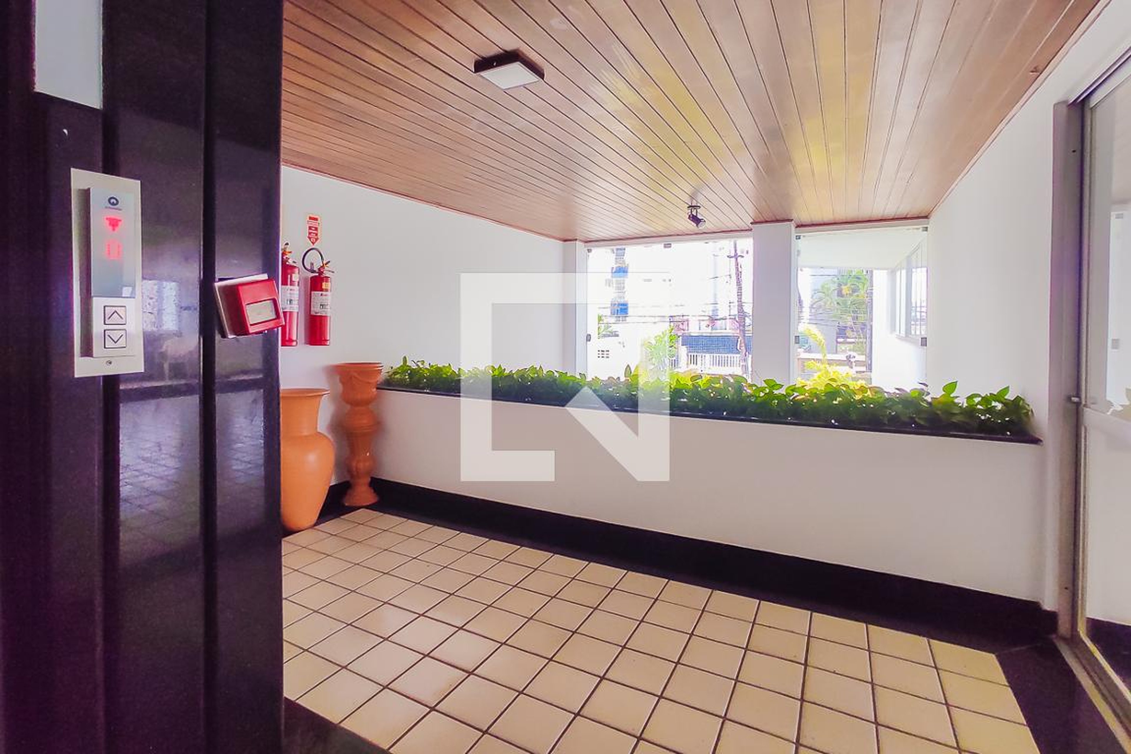 hall - Edifício Jardim Candeal
