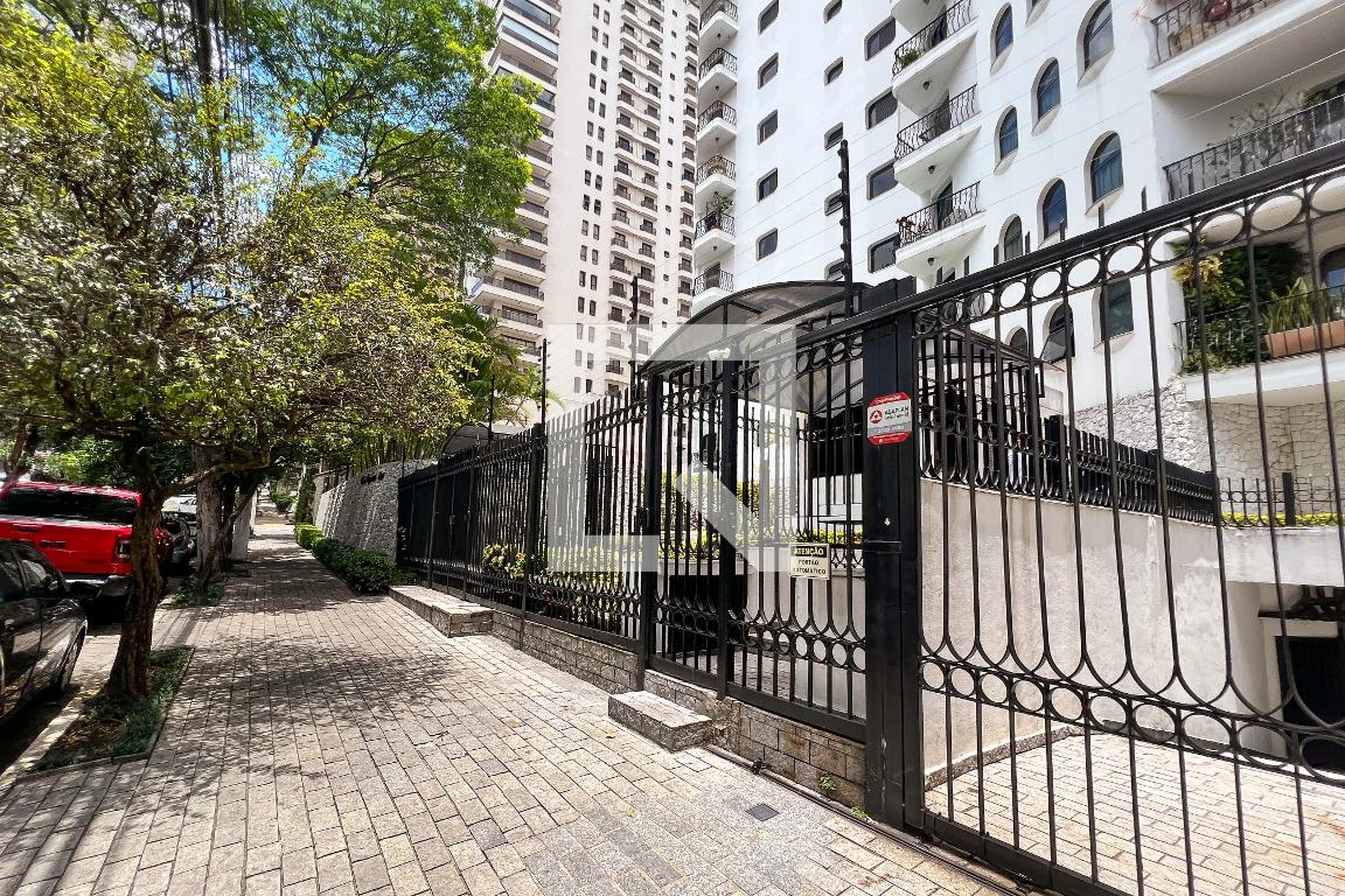 Fachada Condomínio Vila dos Marqueses