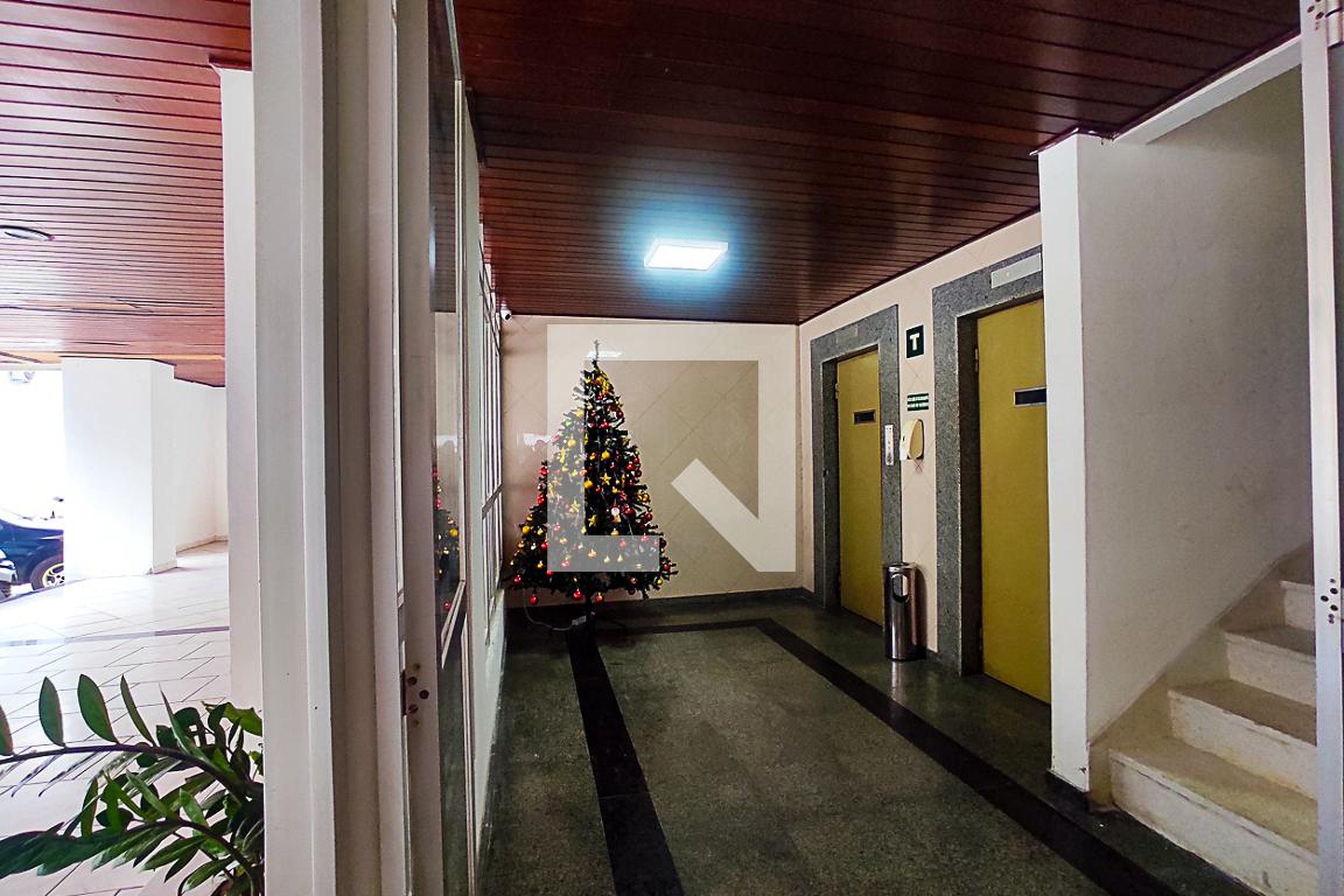 Hall de Entrada - Cezanne