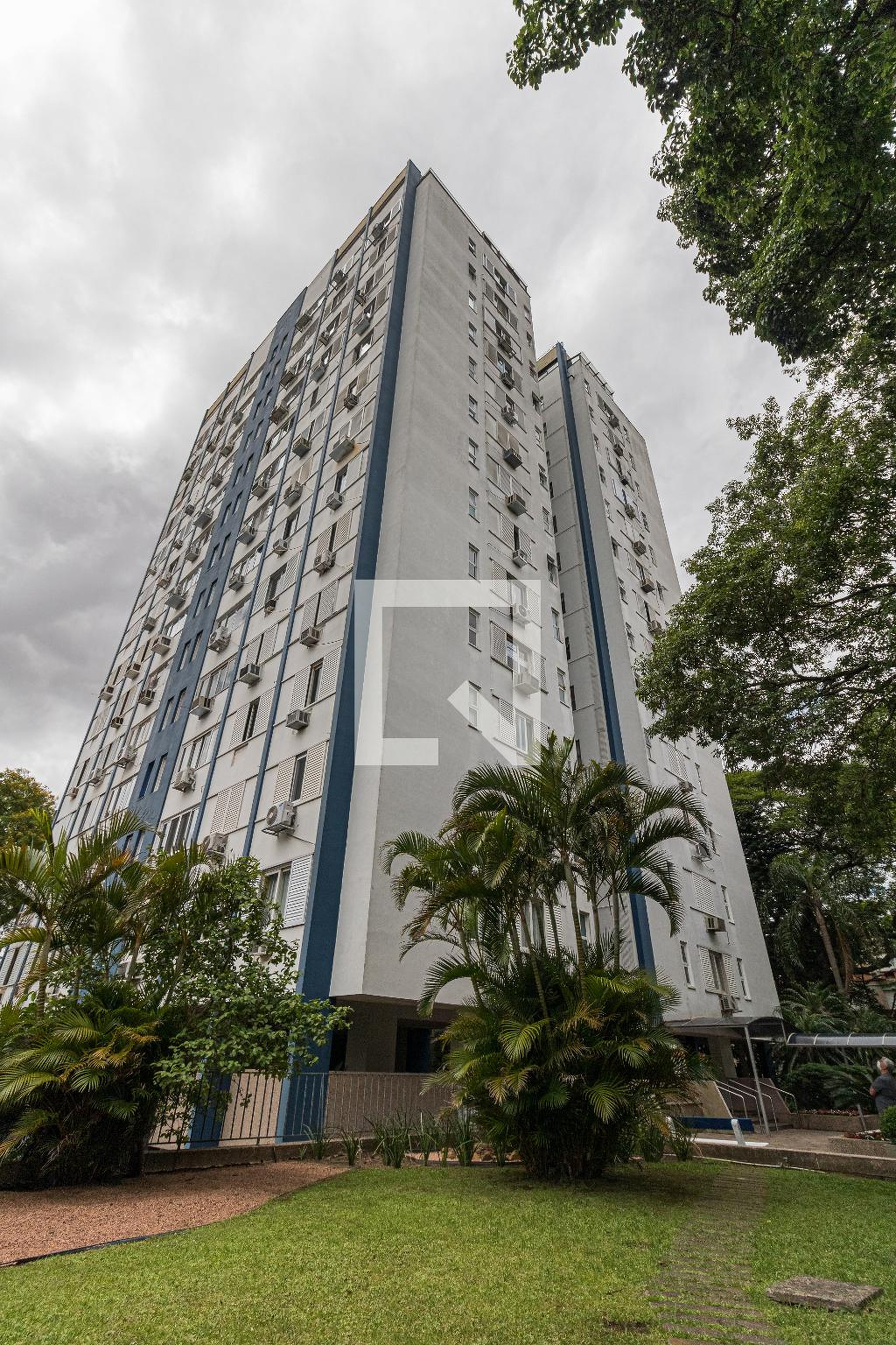 Fachada do Prédio Condomínio Parque Carlos Gomes