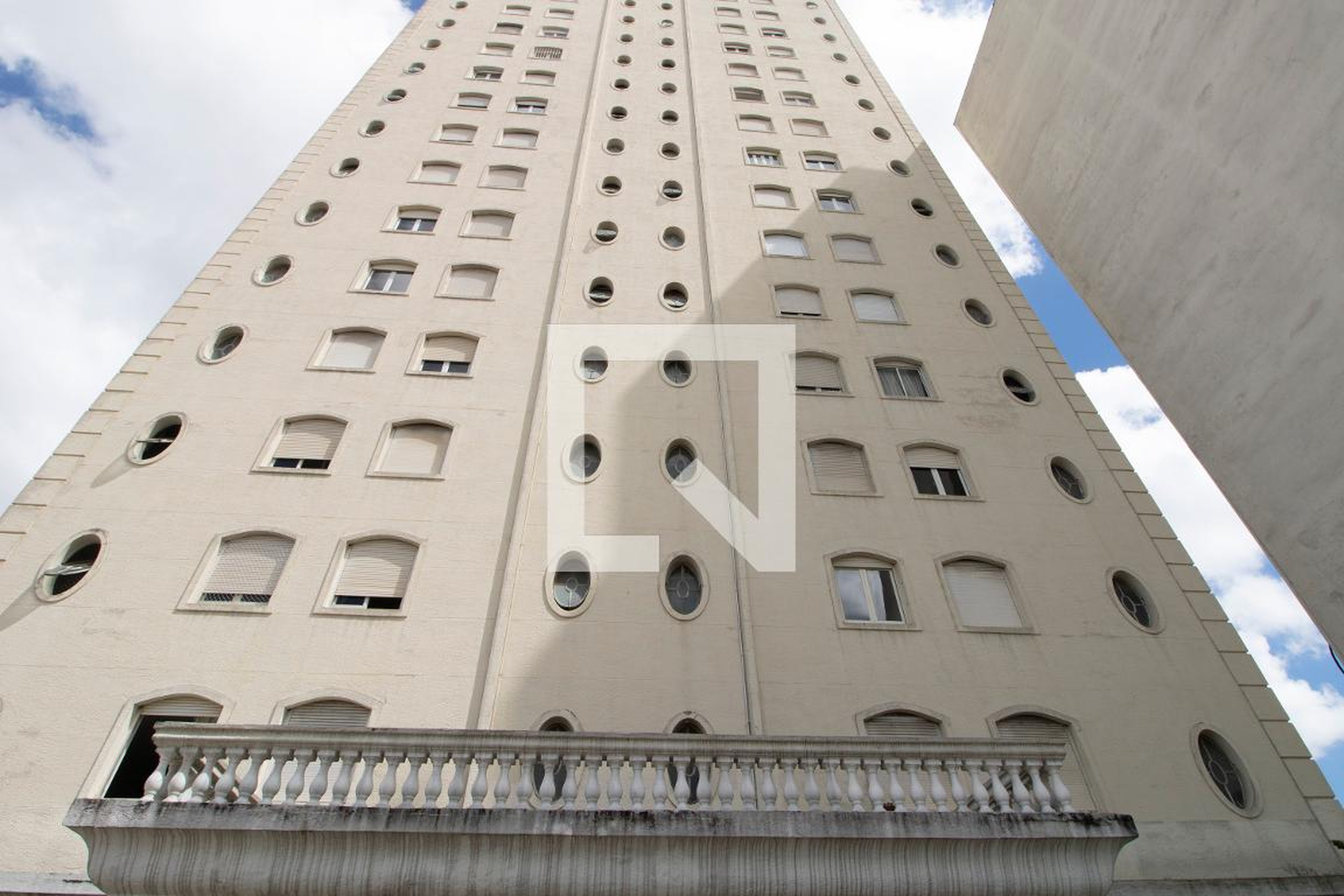 Fachada do Prédio Condomínio Maison Champs Elysées