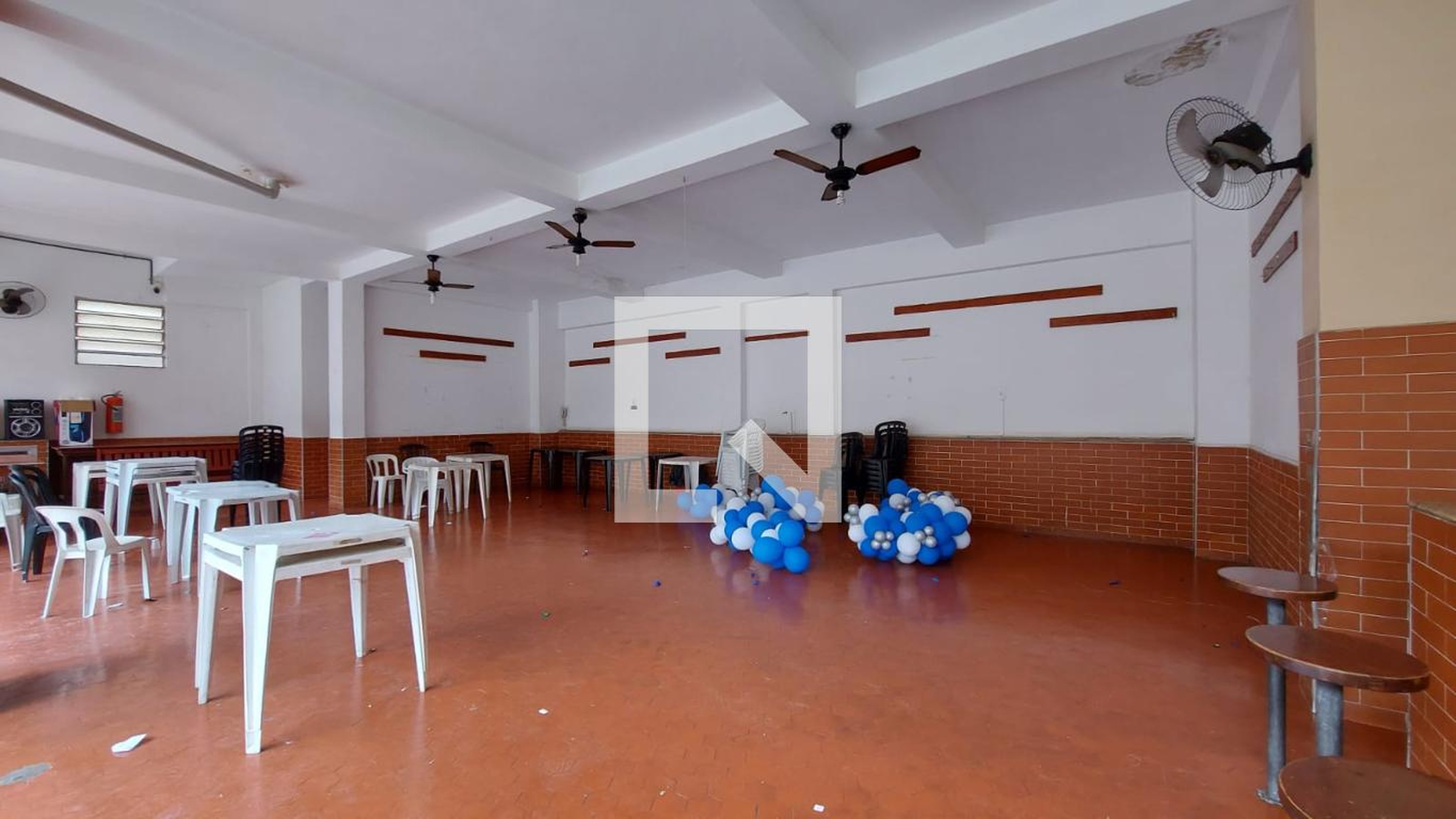 Salão de Festas - Heráclito Graça