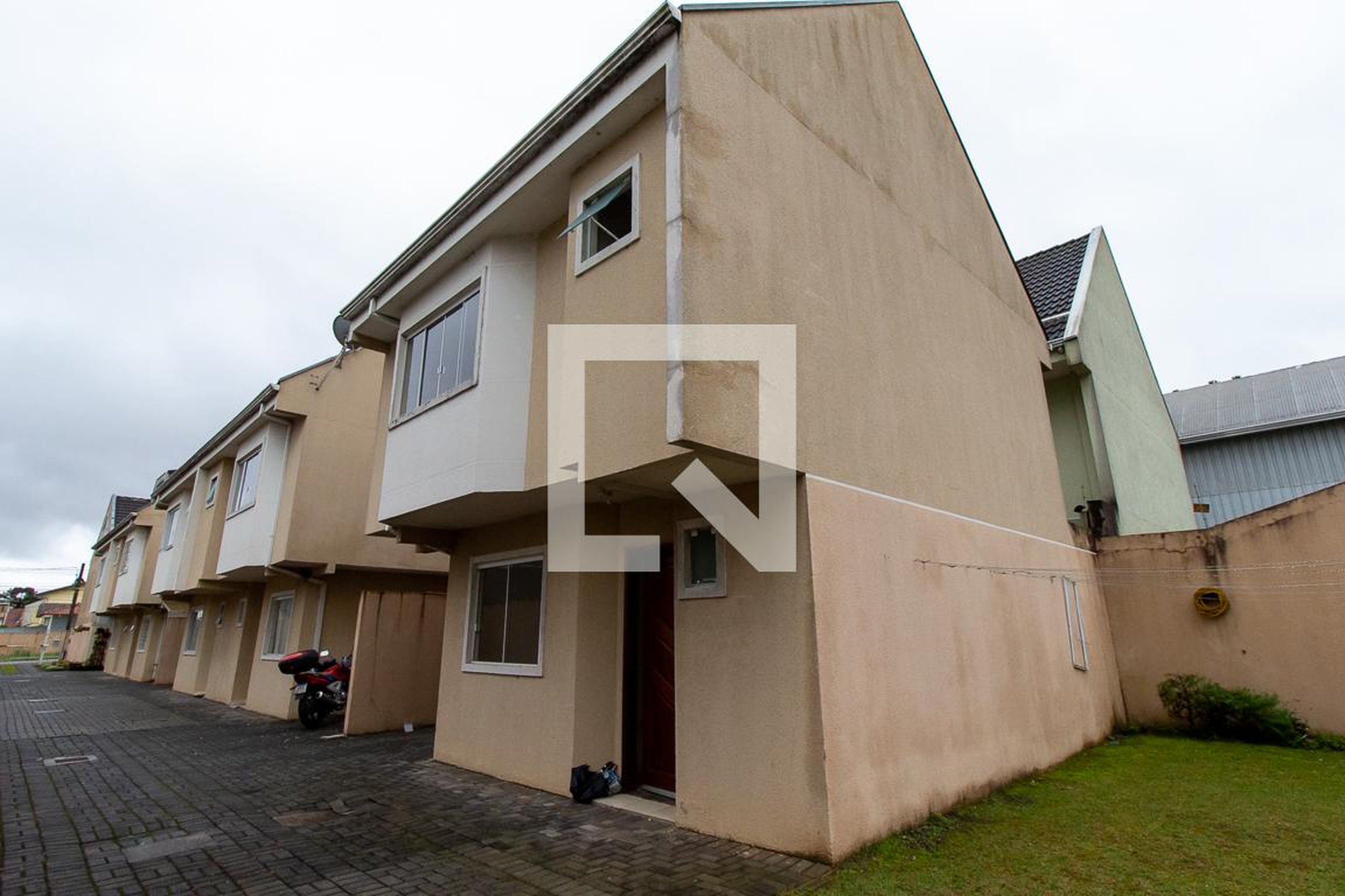 Fachada Condomínio em Rua Joel Pedrini, 225