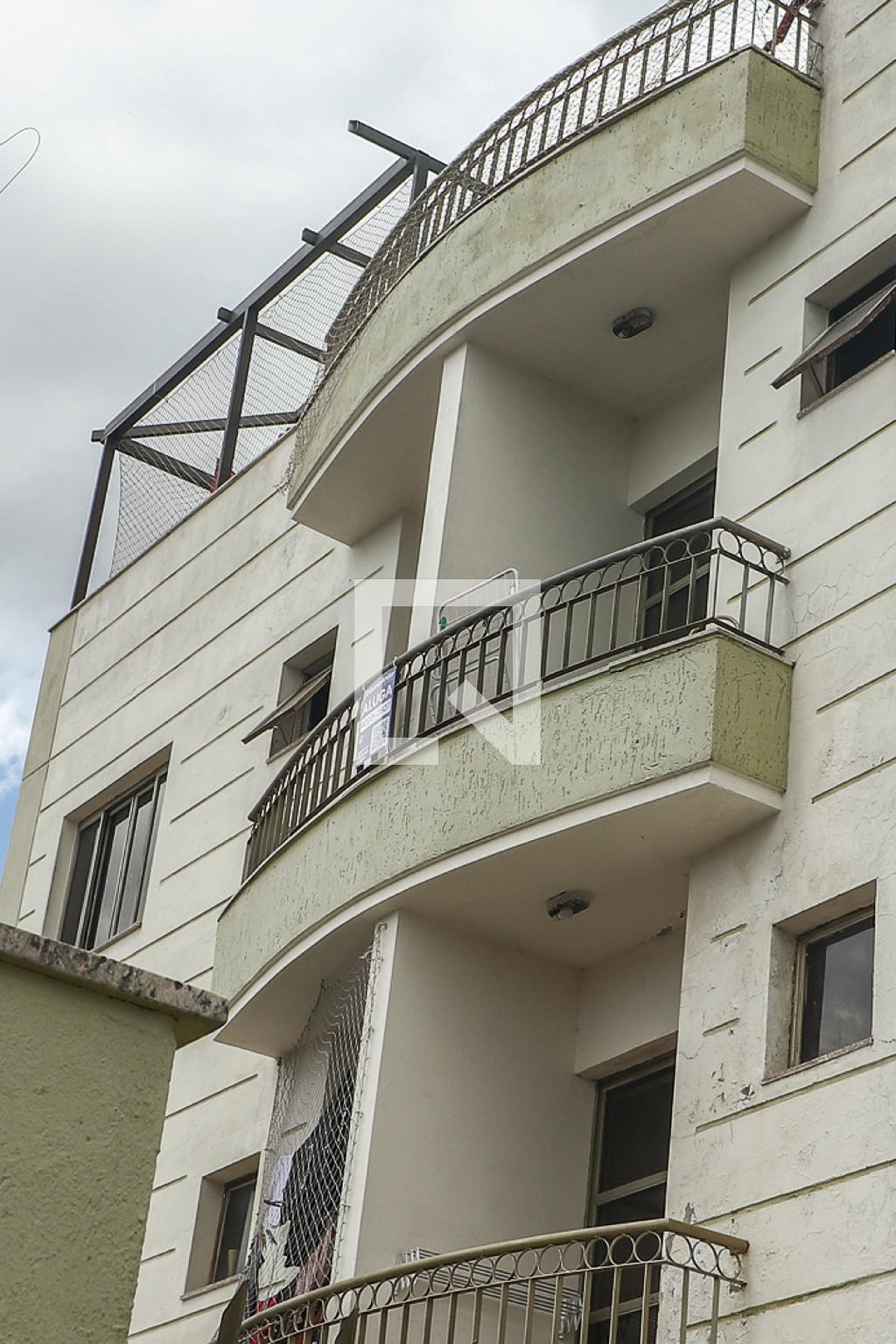 Fachada Condomínio em Rua Vereador Serapião Goulart, 419