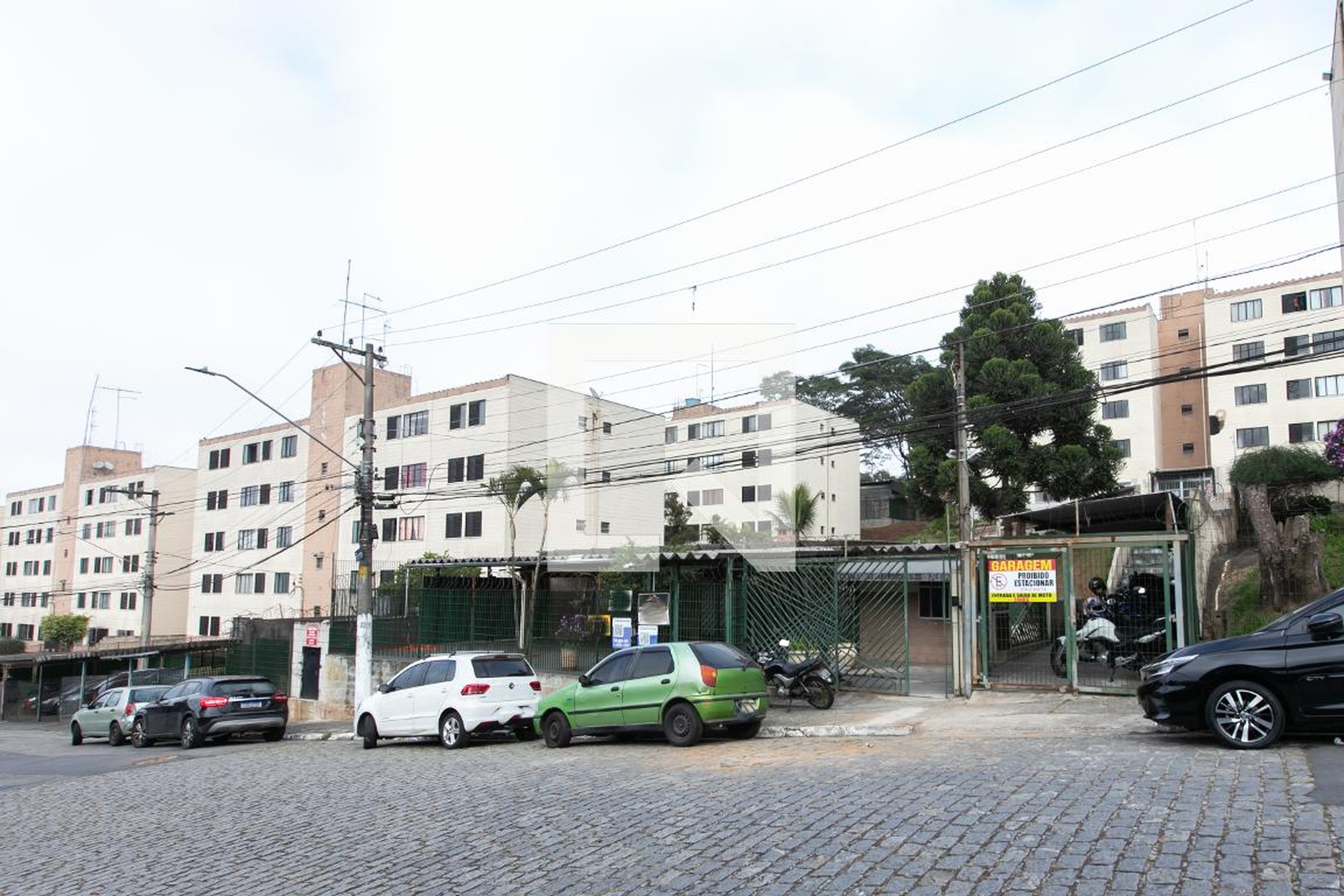 Fachada do Condomínio Condomínio em Rua Mário Capuano, 156