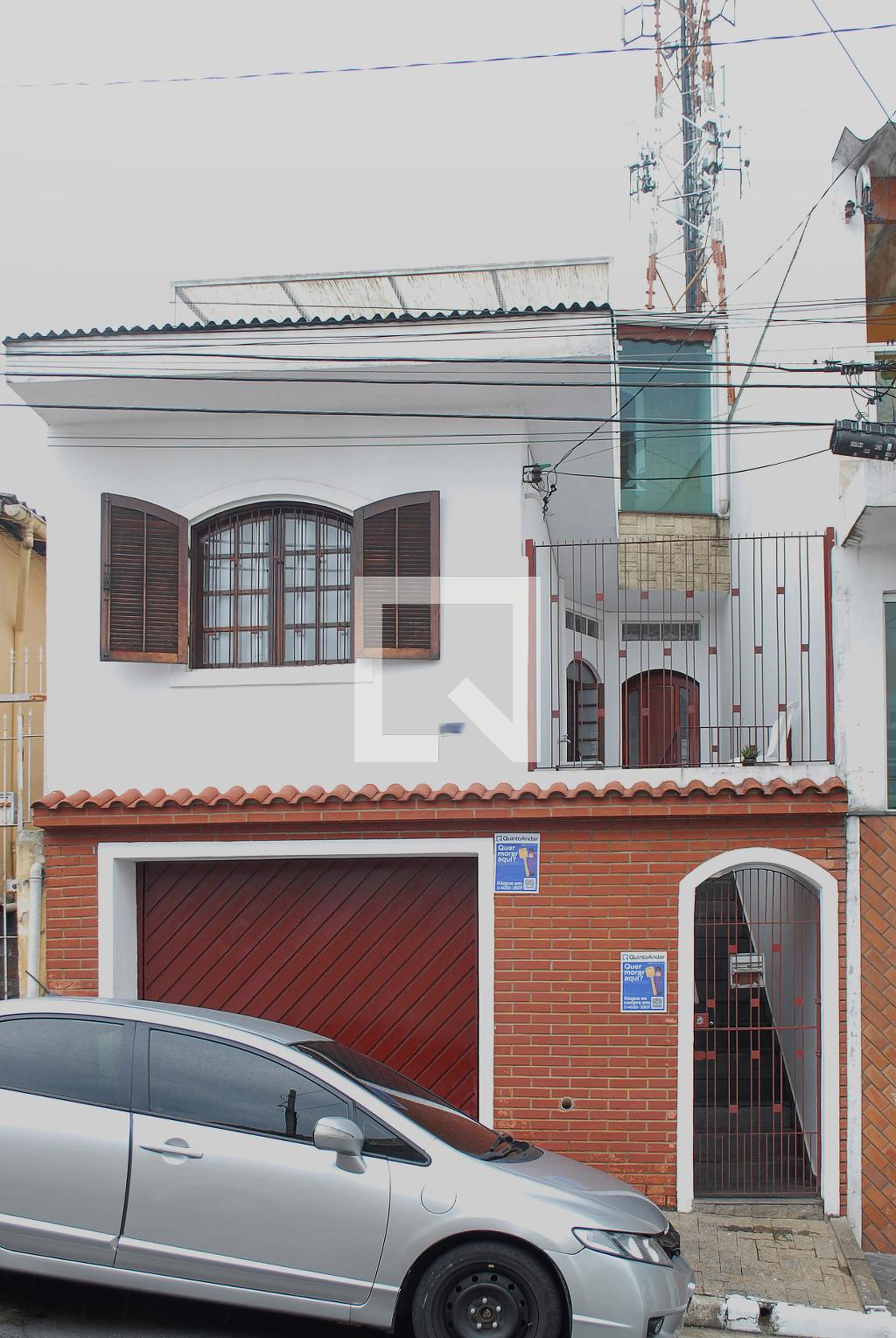 Fachada Condomínio em Rua Camarezinho, 115