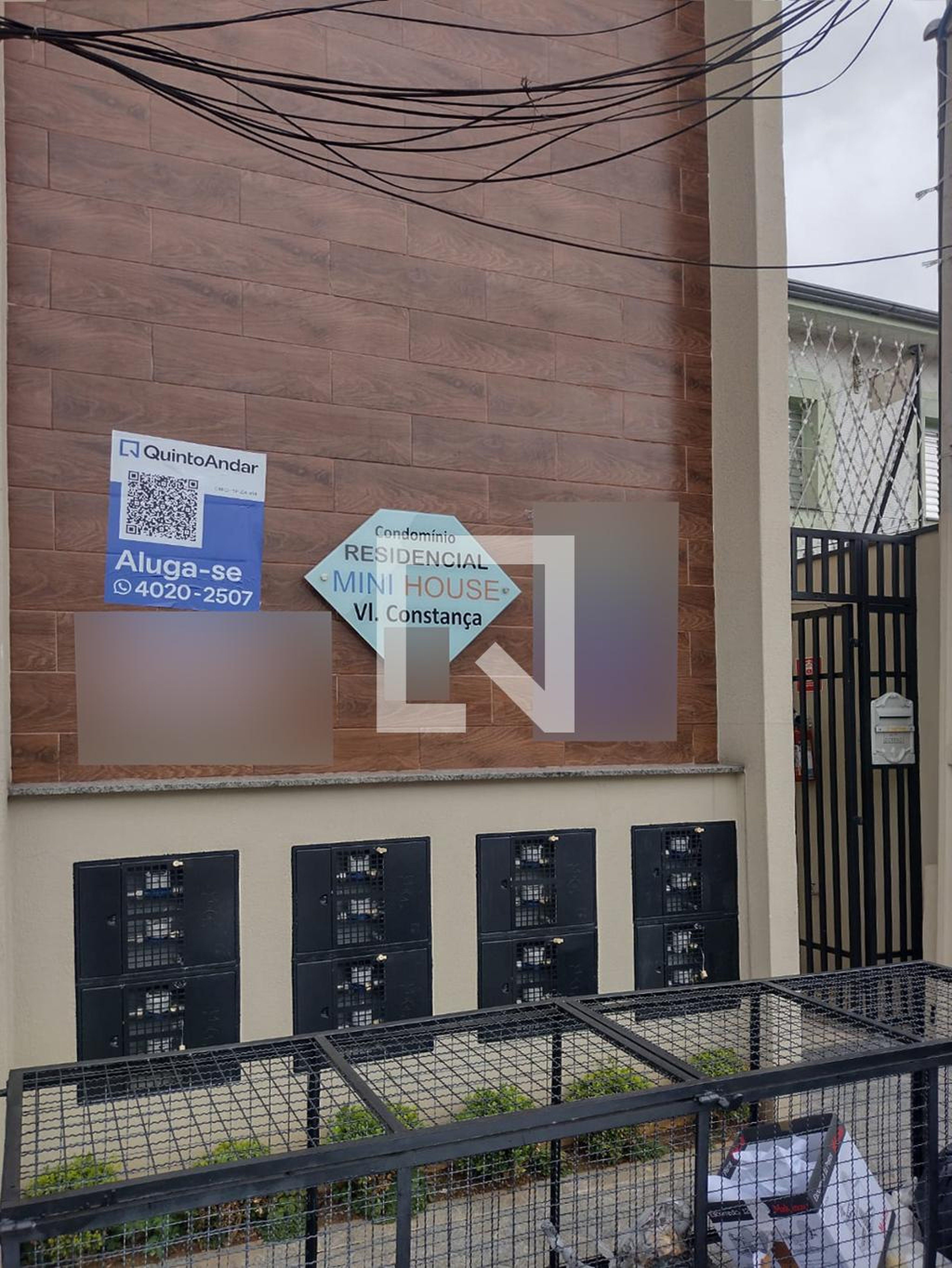 Fachada Condomínio em Rua Doutor Guilherme Teles, 107