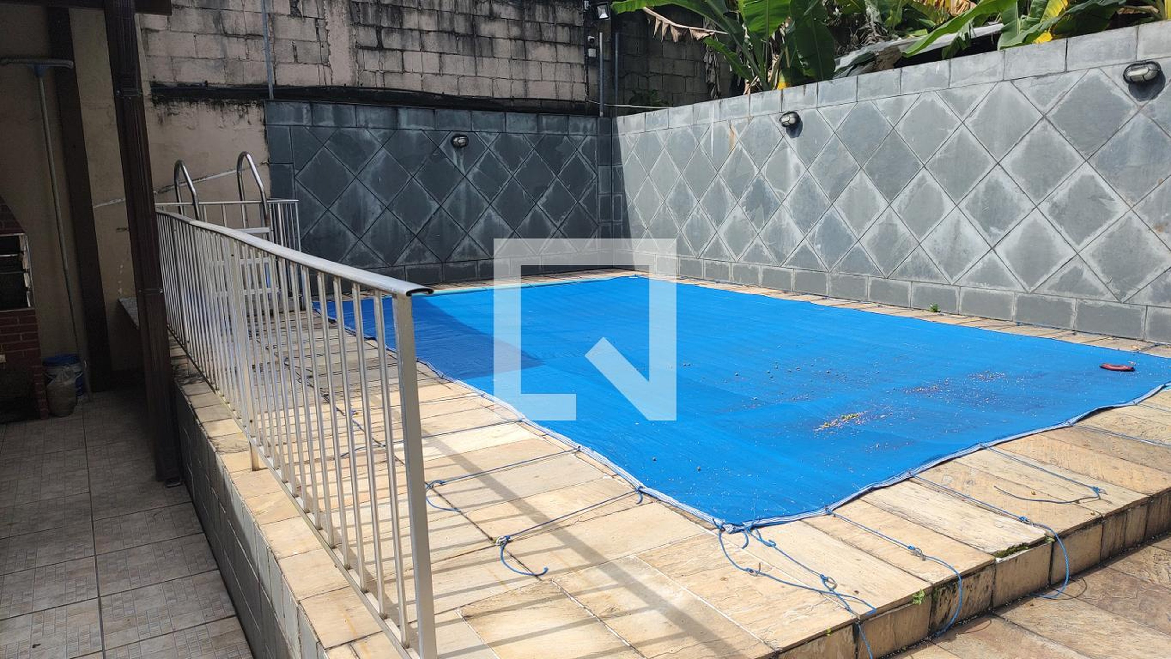 piscina - Rua Professora Francisca Piragibe