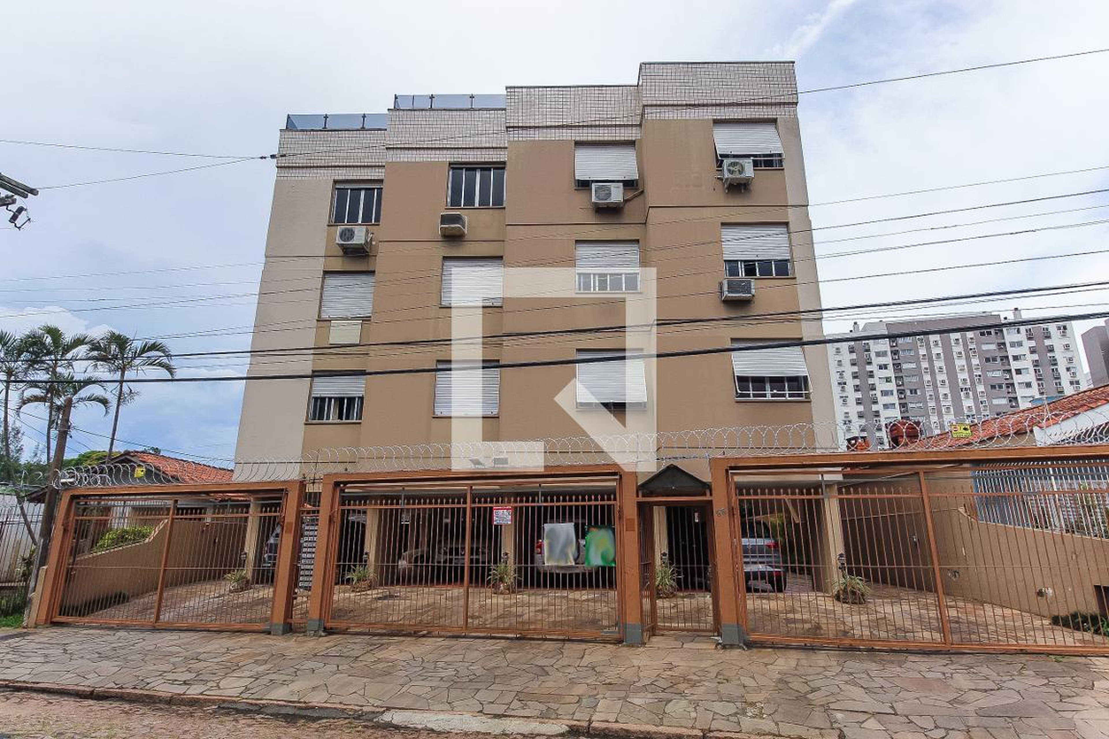 Fachada Condomínio em Rua Walt Disney, 55