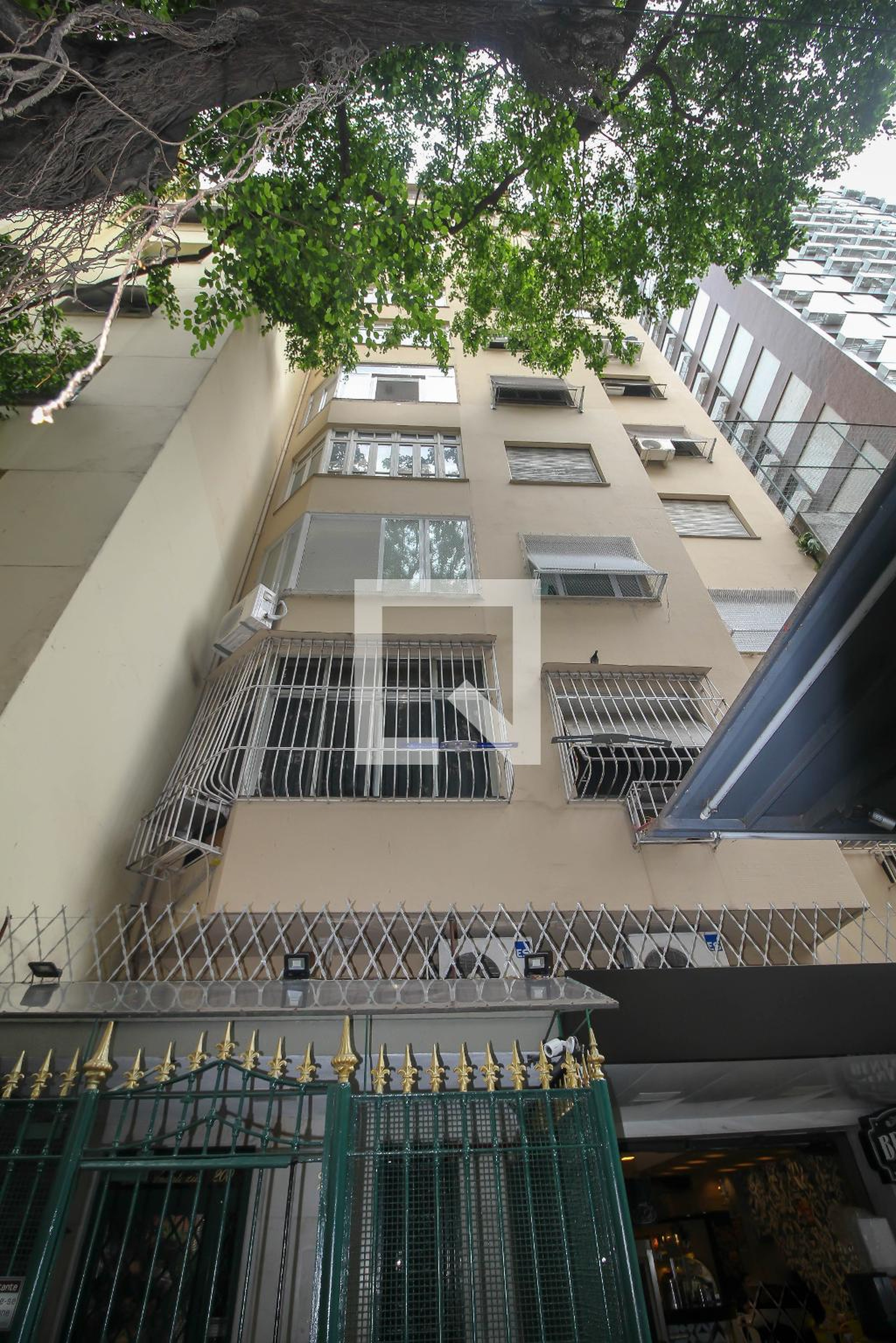 Fachada do Prédio Condomínio Andaluzia