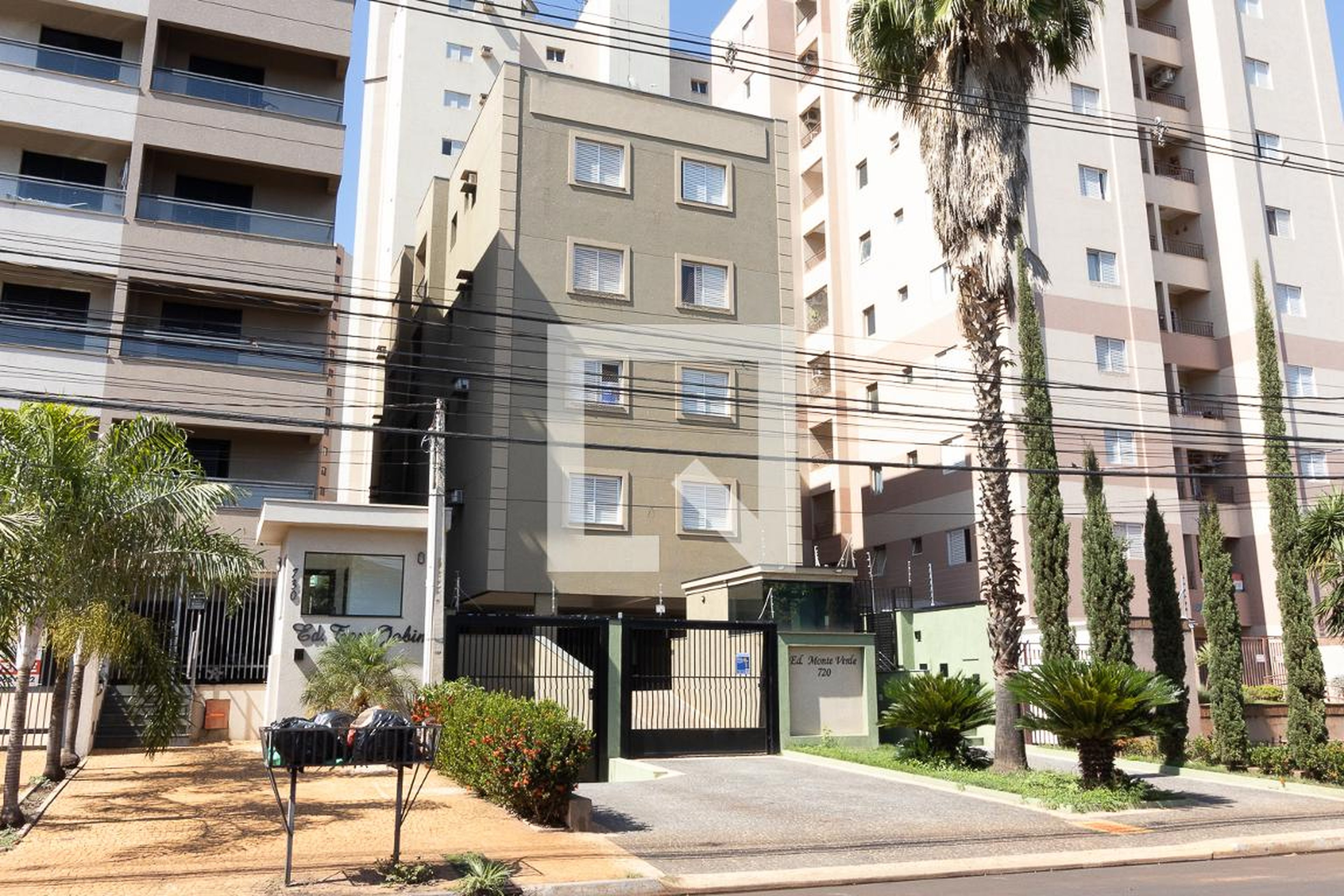 Fachada Edifício Monte Verde