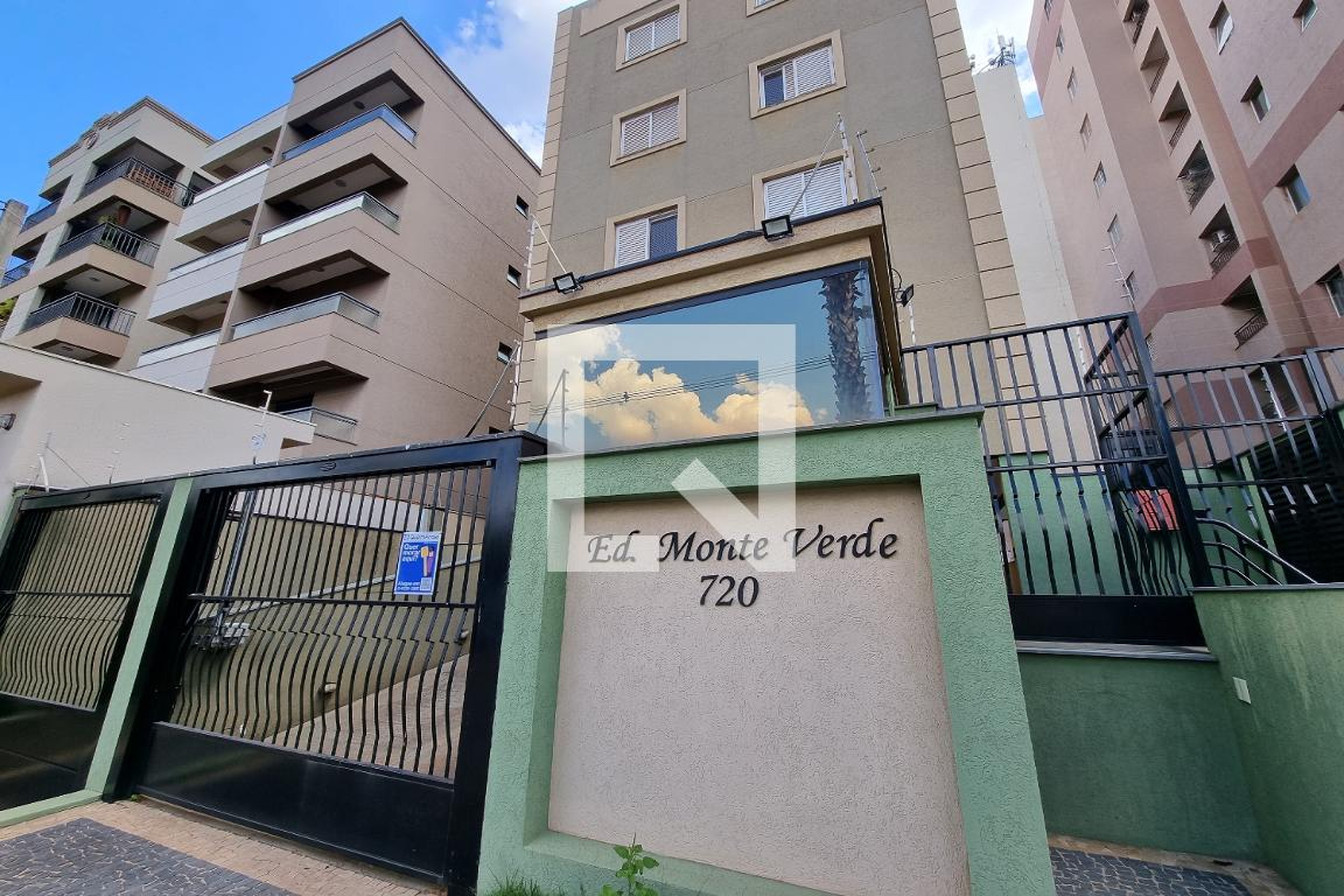Fachada do Prédio Edifício Monte Verde