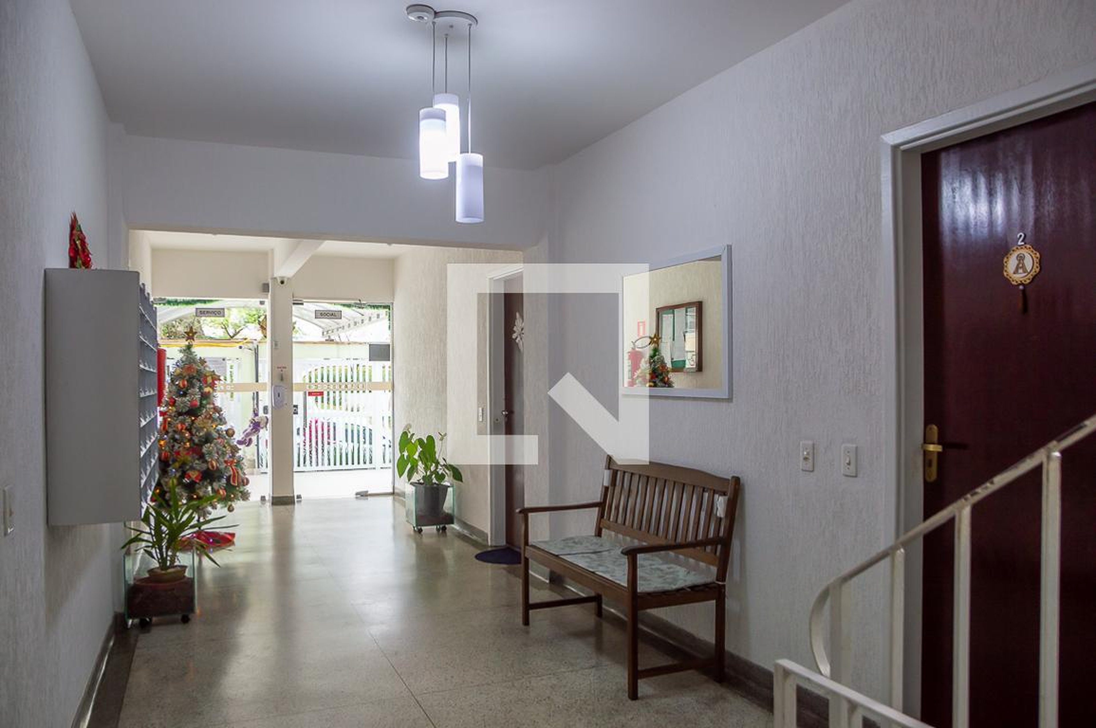 Hall de entrada - Francesco Coco