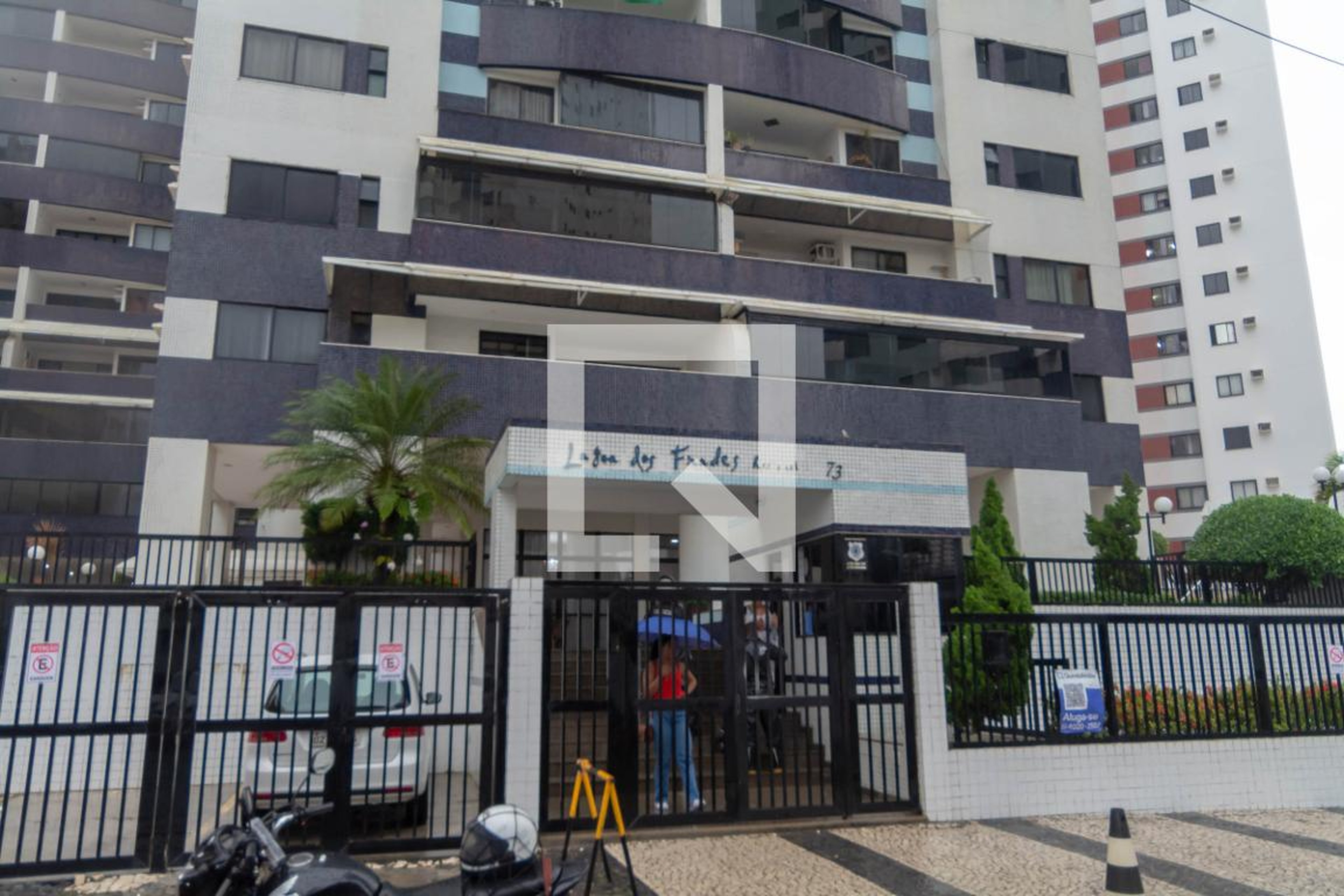 Fachada Condomínio Lagoa dos Frades