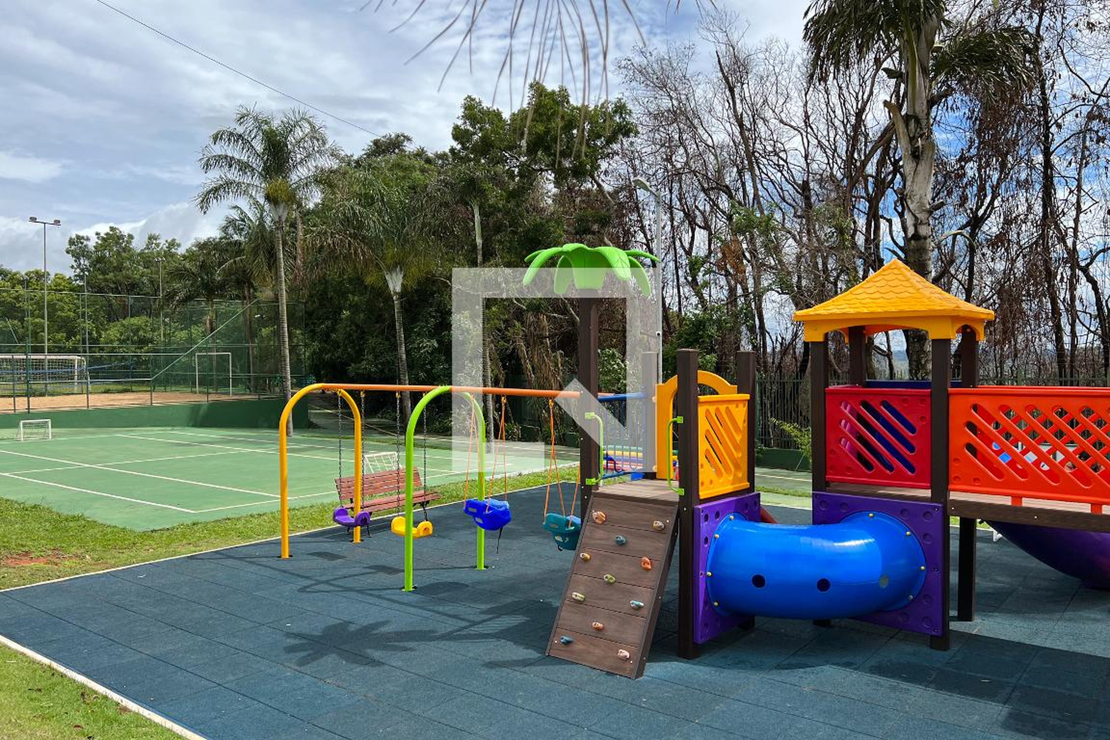 Área Comum - Playground Condomínio Jardim Botânico VI