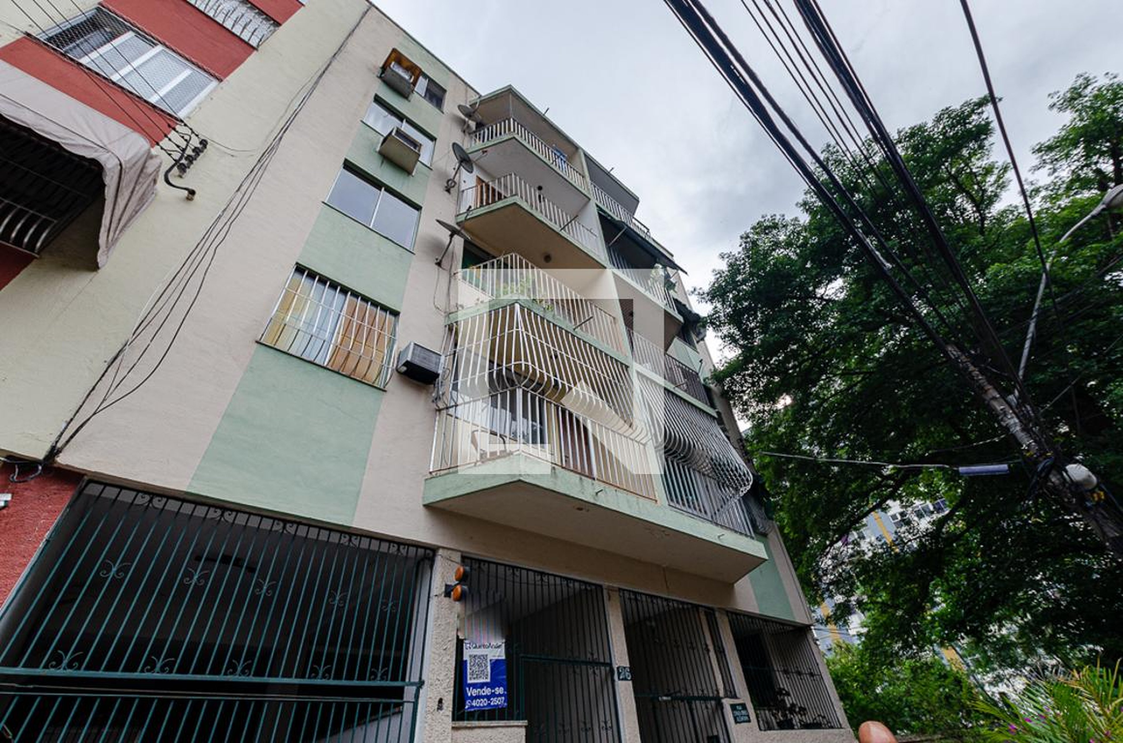 Fachada do Prédio Condomínio em Rua Zoraida Brasil Alcântara, 26