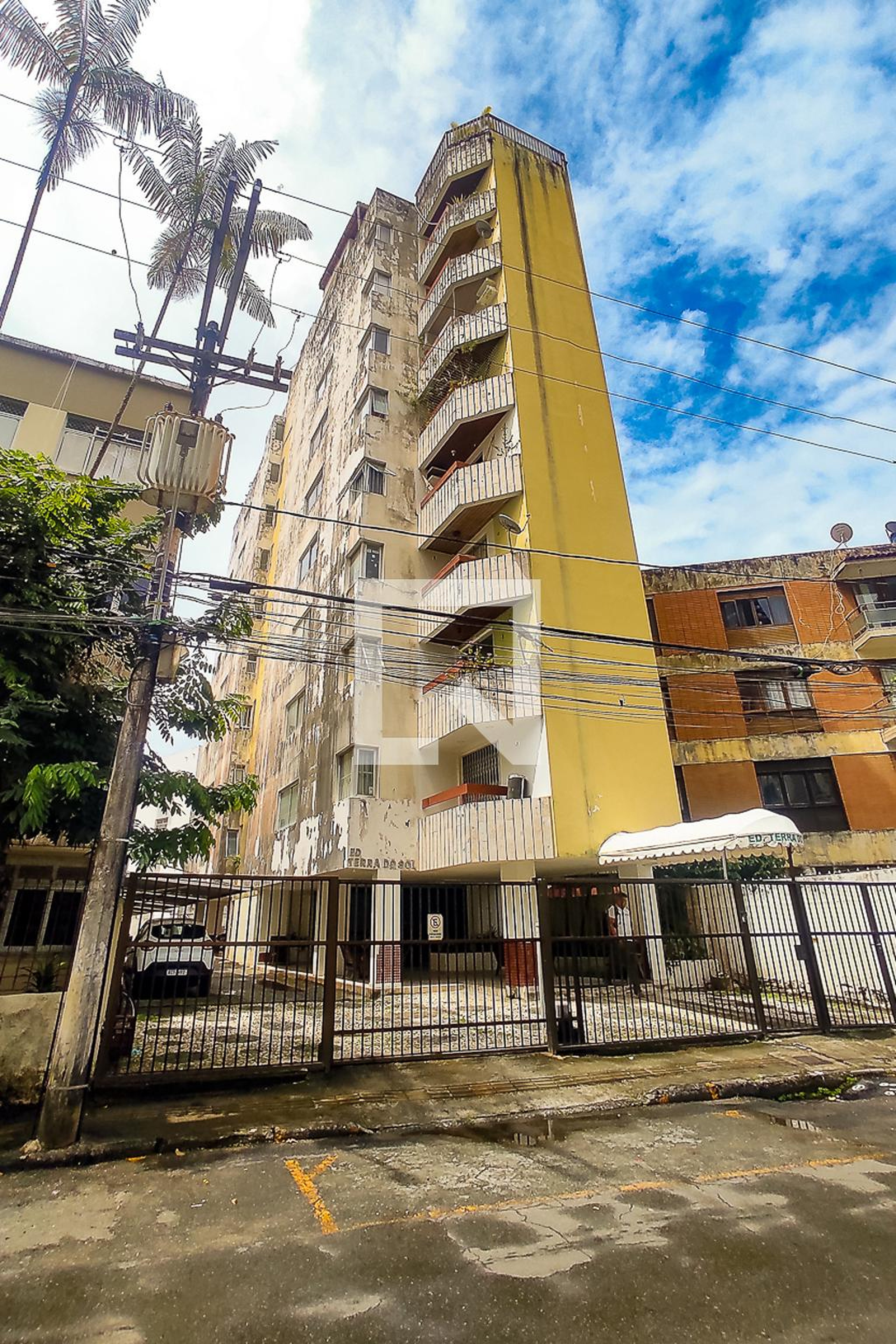 Fachada do Prédio Condomínio Terra do Sol