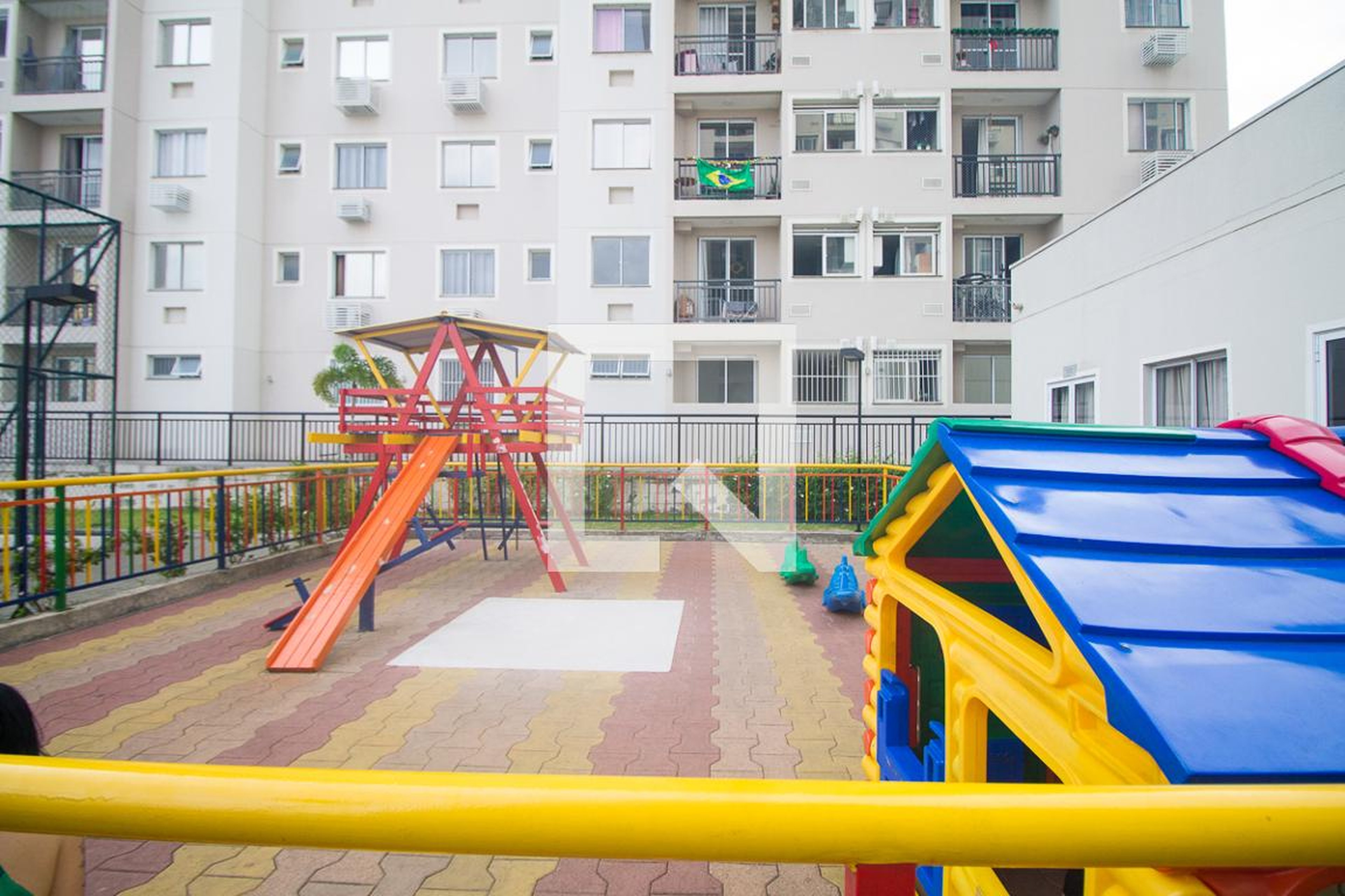 parquinho - Único Engenho Novo