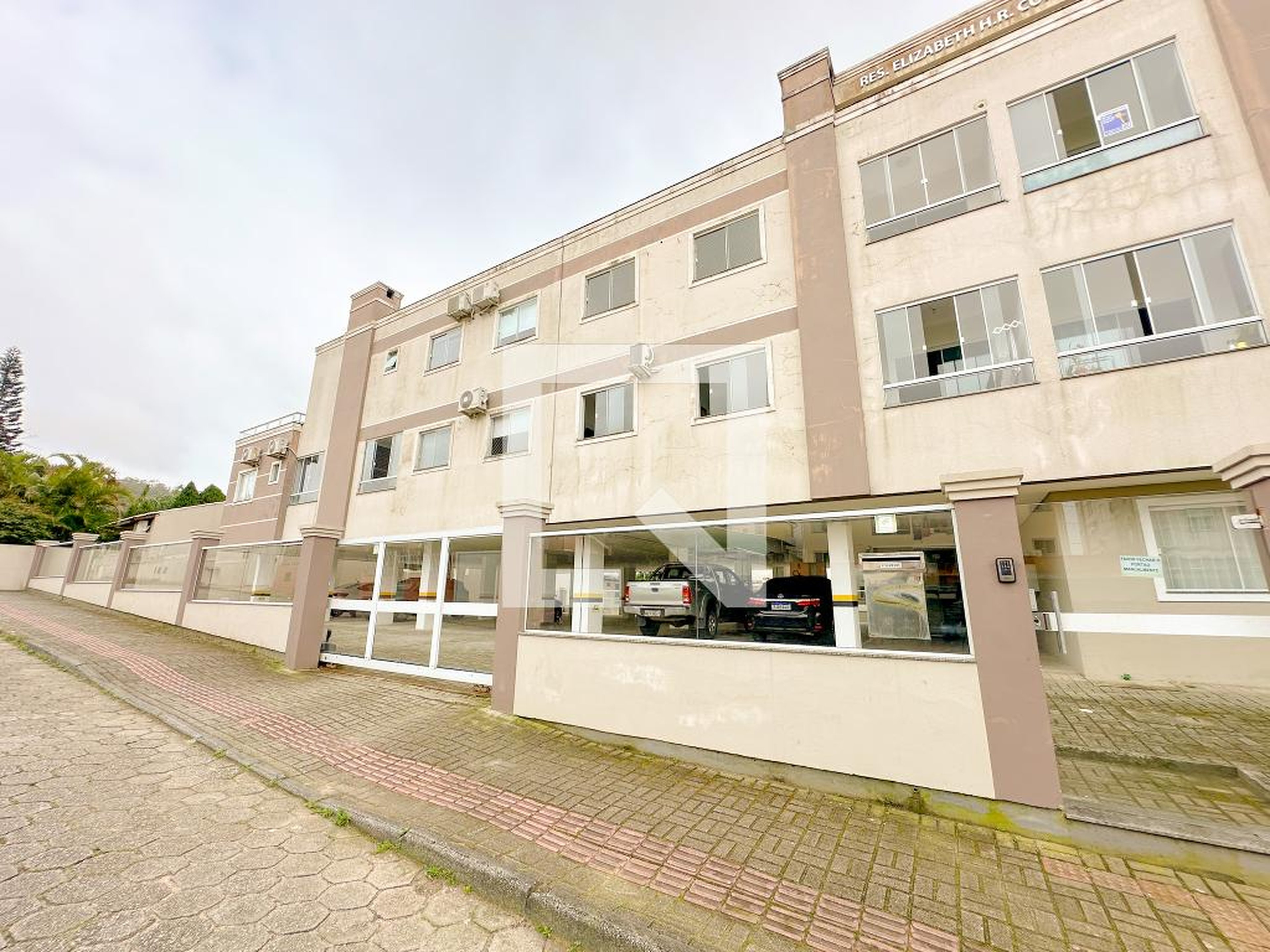 Fachada Residencial Elizabeth