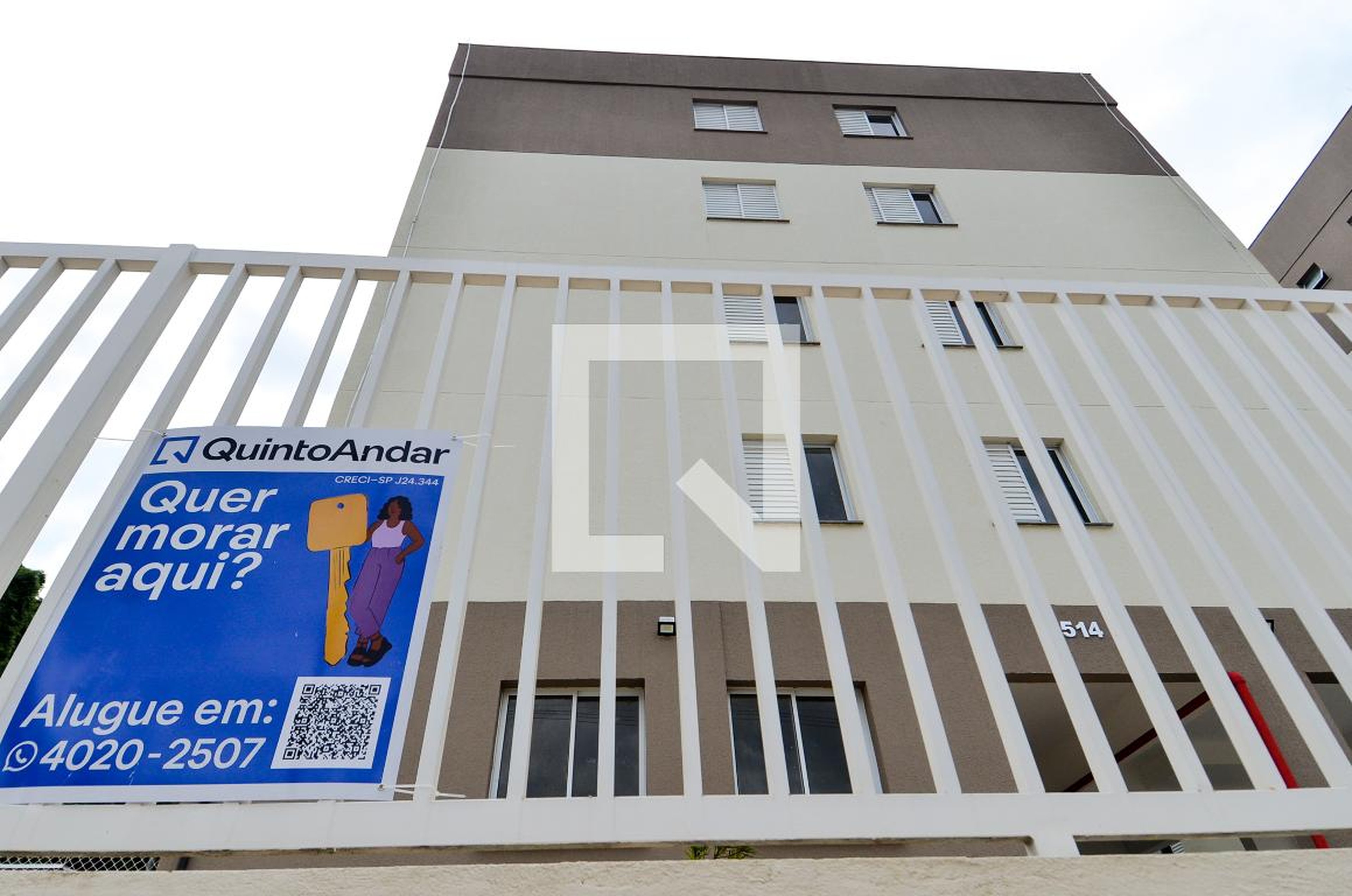 Fachada do Condomínio Condomínio em Rua Turvolandia, 510