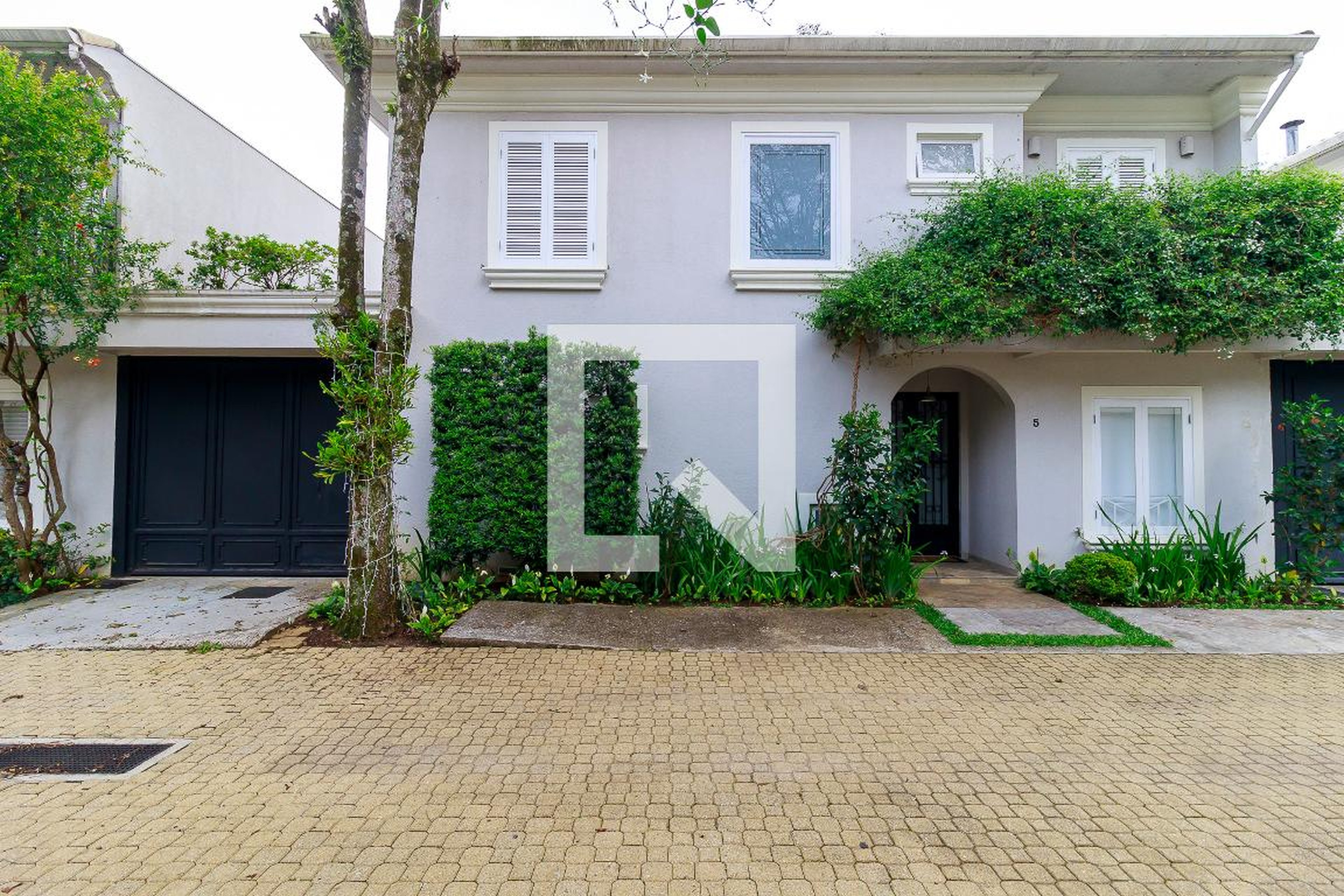 Fachada Condomínio Saint Germain