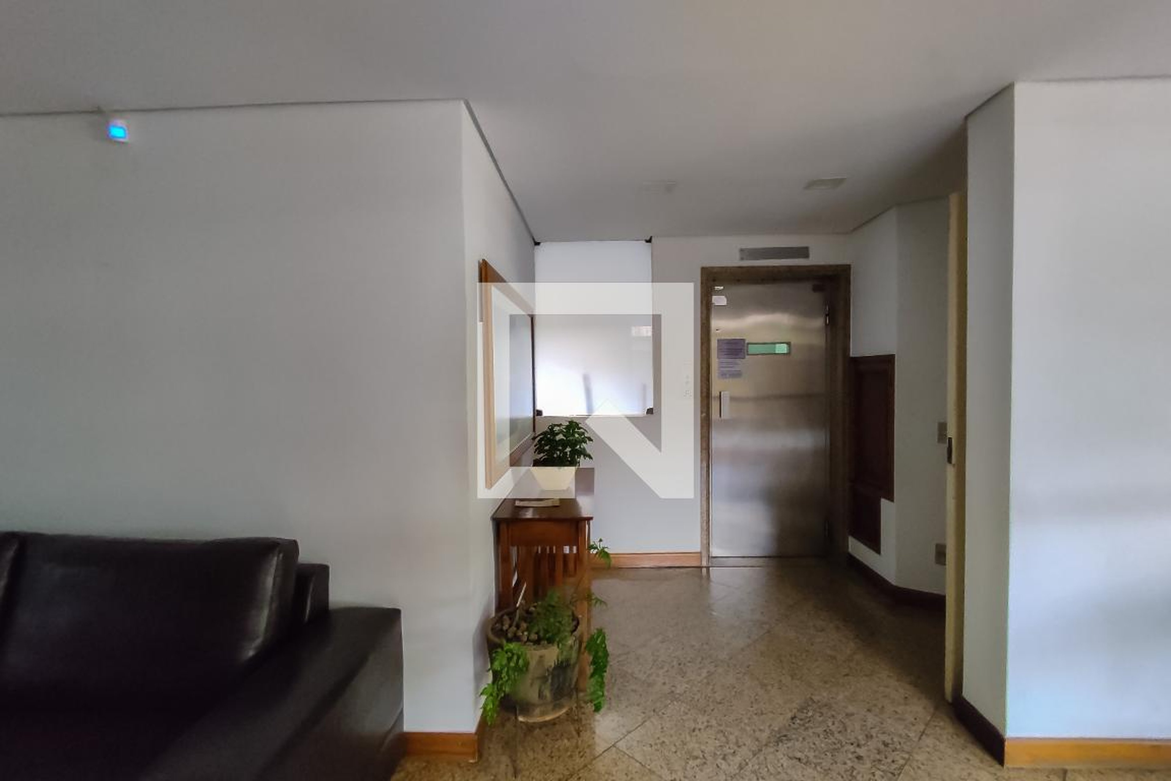 Hall de entrada - Edifício Luiz Signorelli