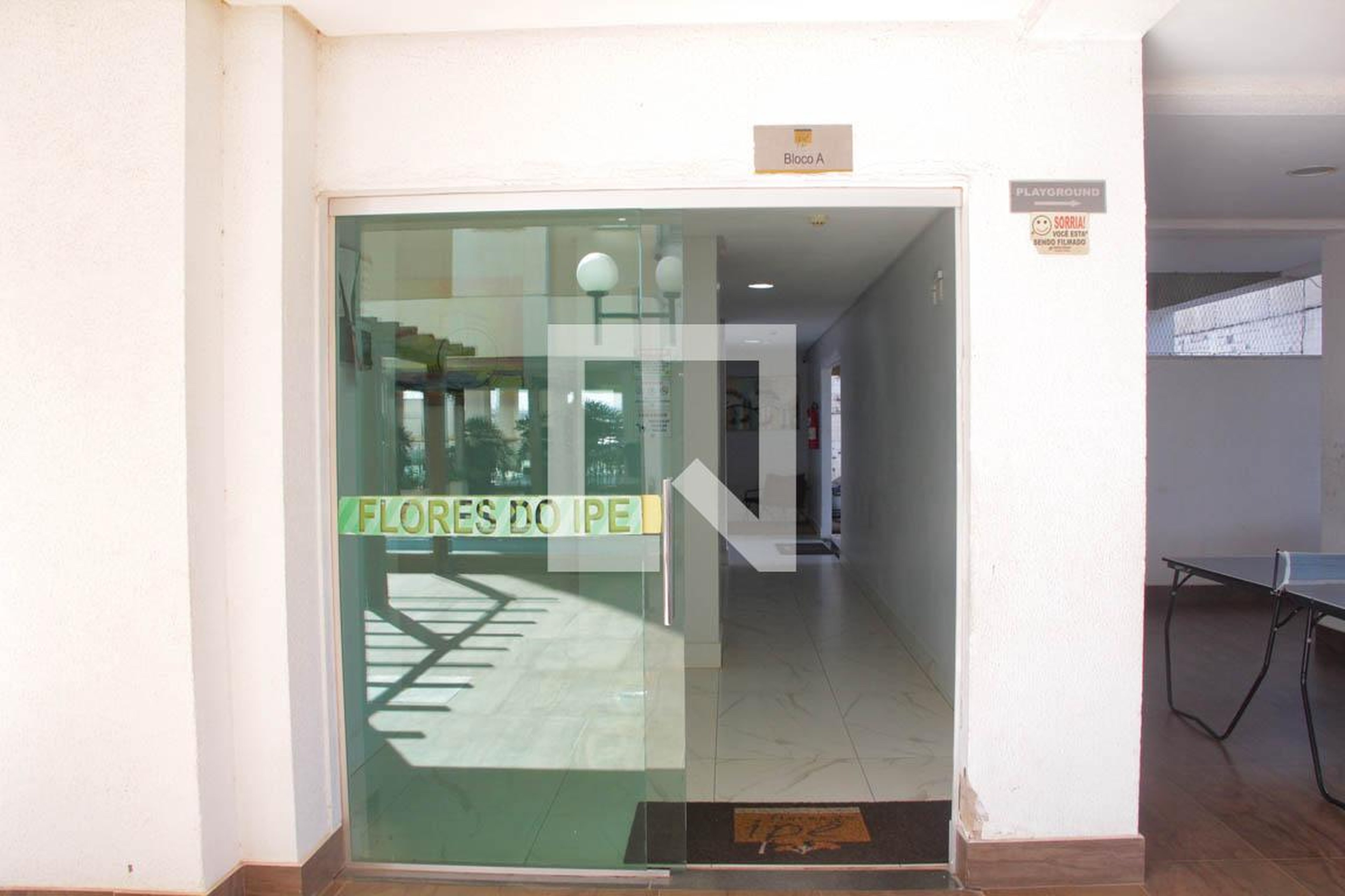 Hall de entrada - Flores do Ipe