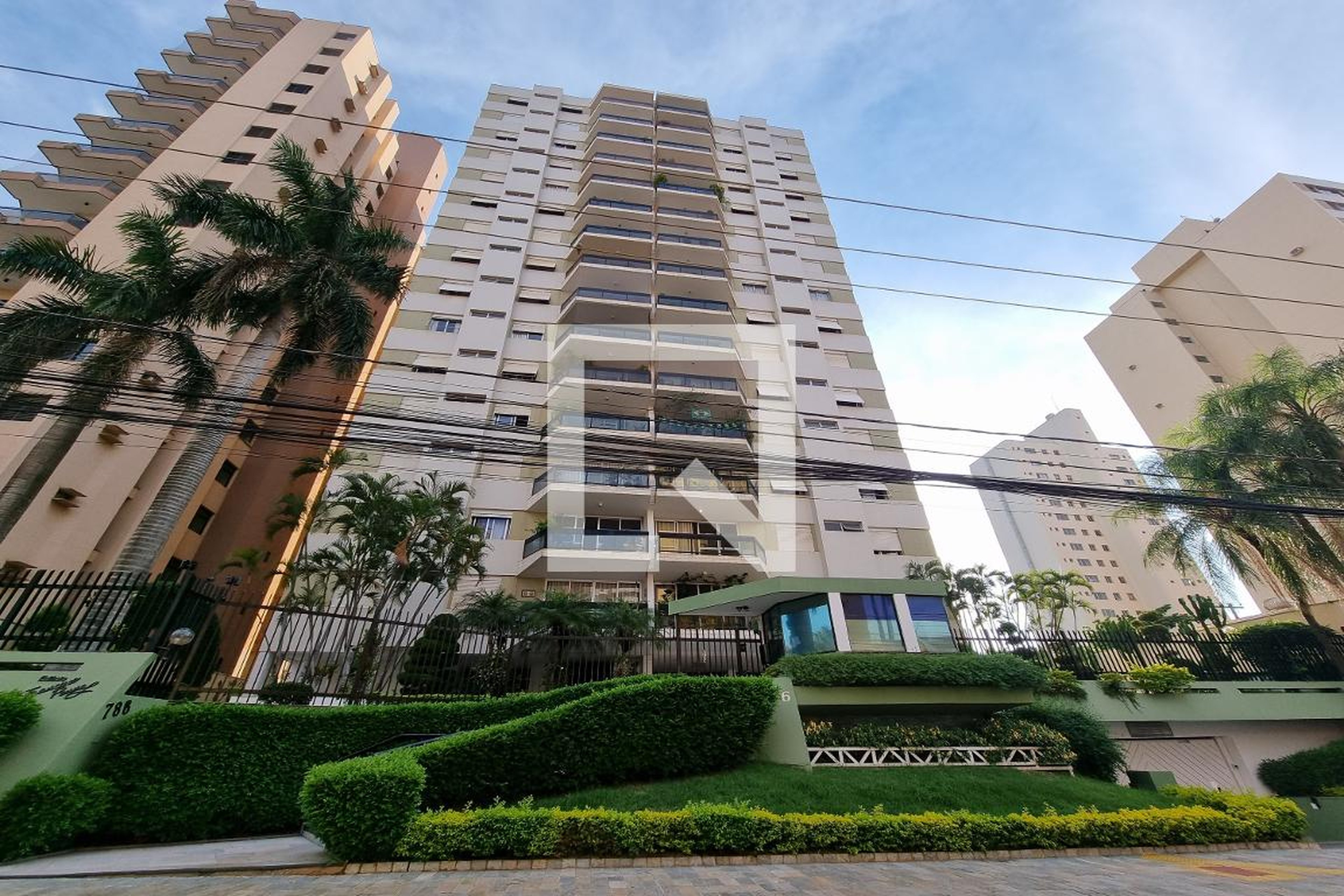 Fachada do Prédio Edifício Francisco Penna