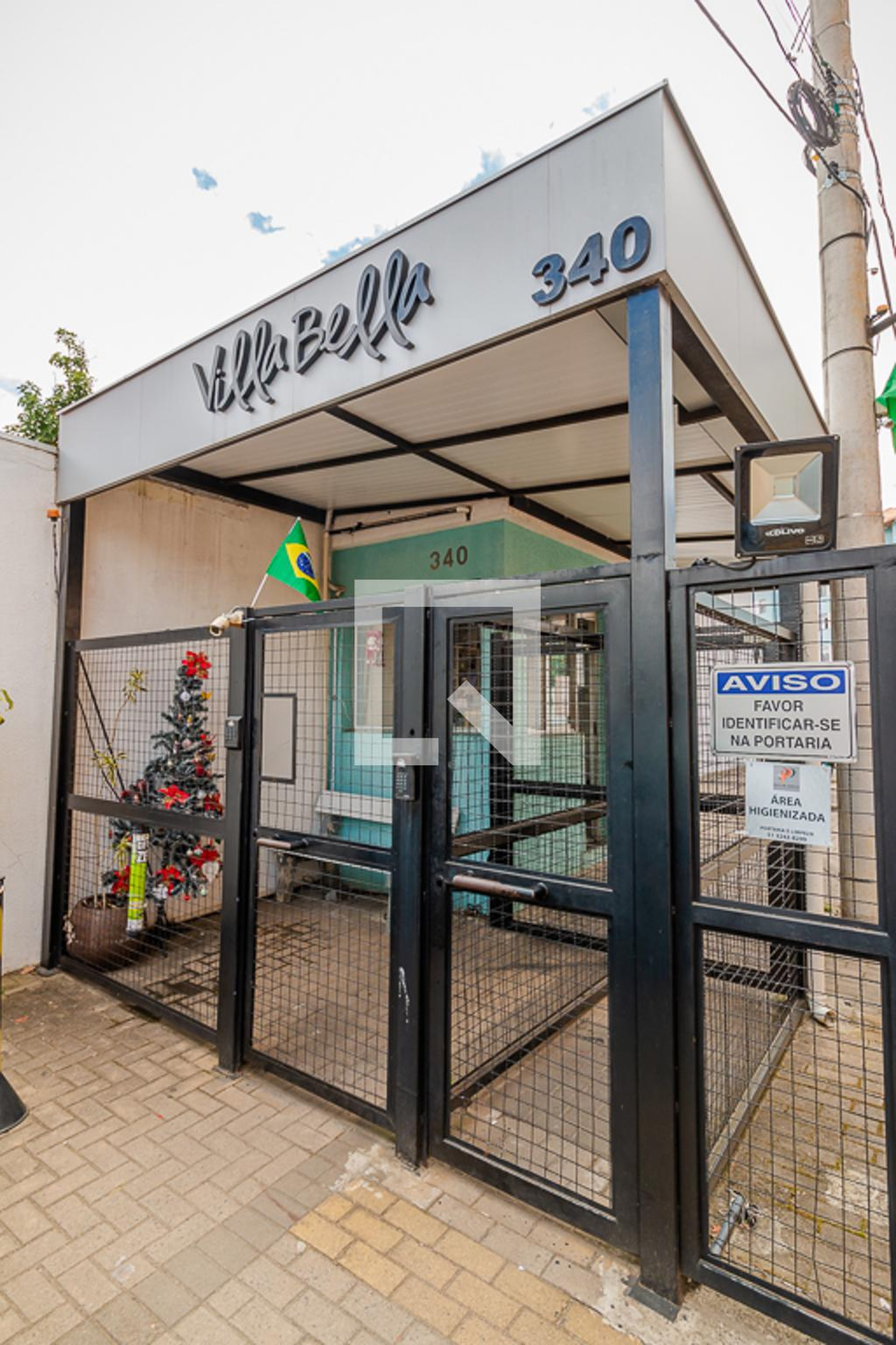 Fachada Condomínio em Rua Atílio Superti, 350