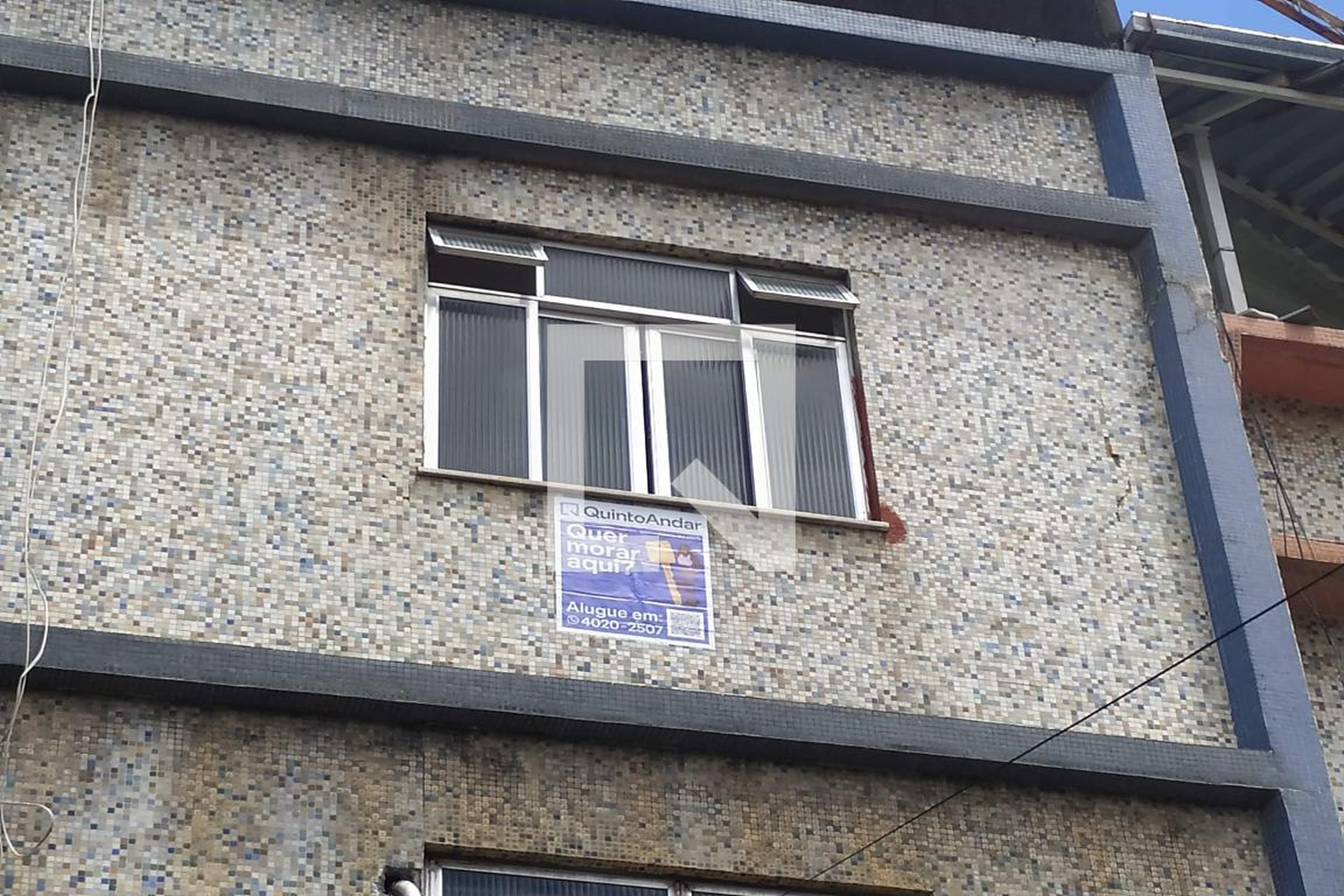 Fachada Condomínio em Estrada Antônio José Bitencourt, 990