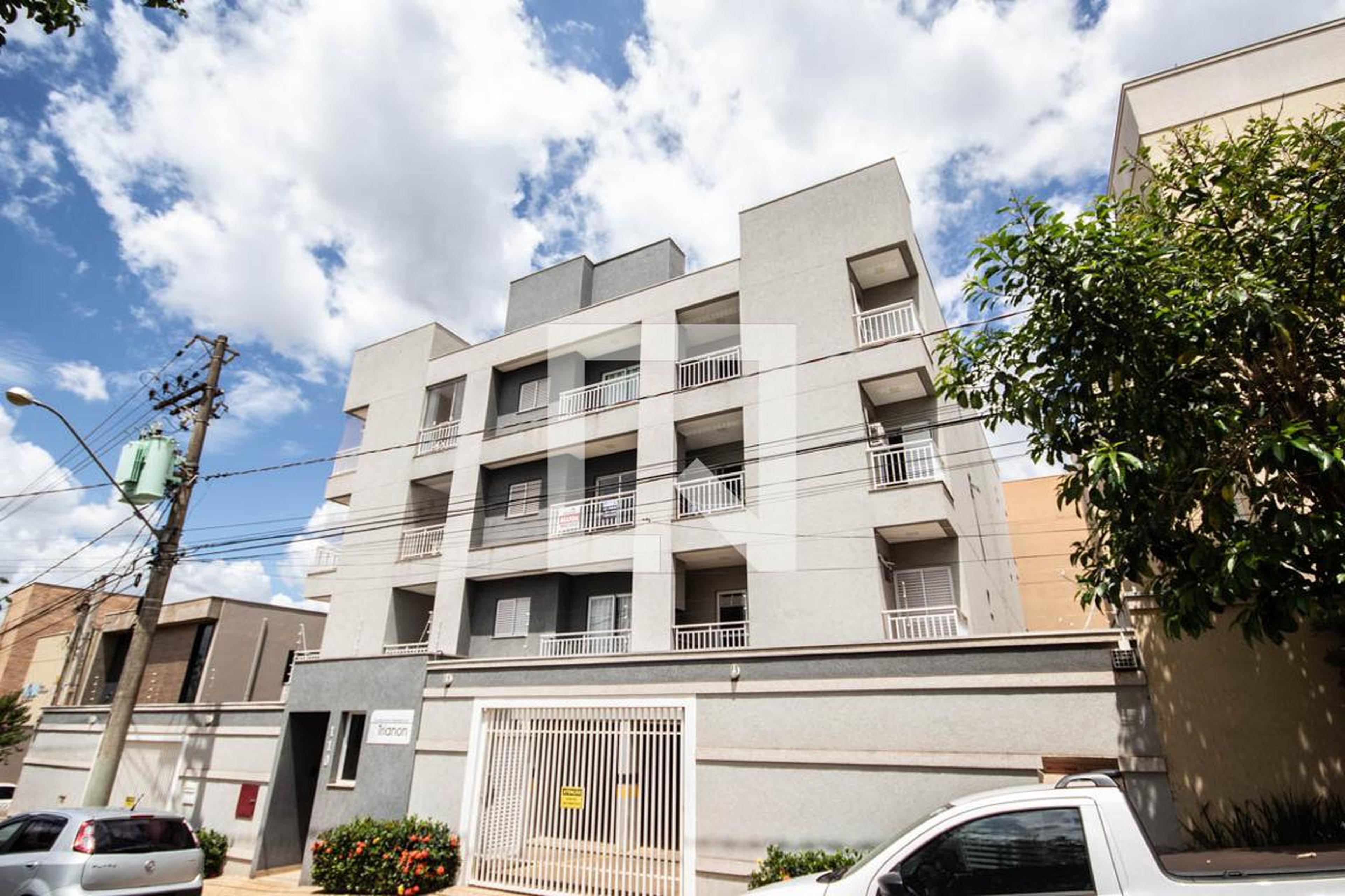 Fachada do Prédio Condomínio Trianon