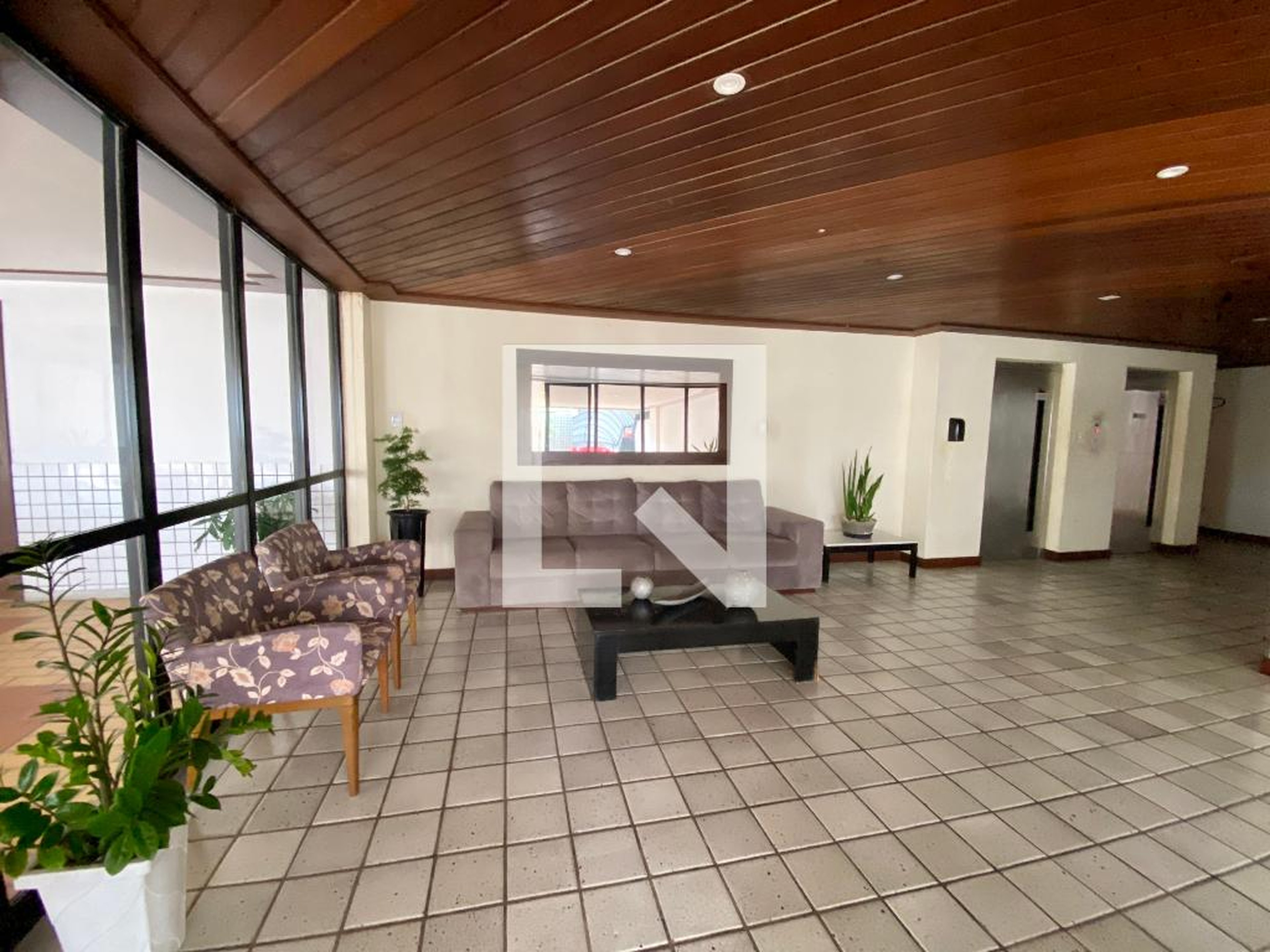 Hall de entrada - Mar Tropical