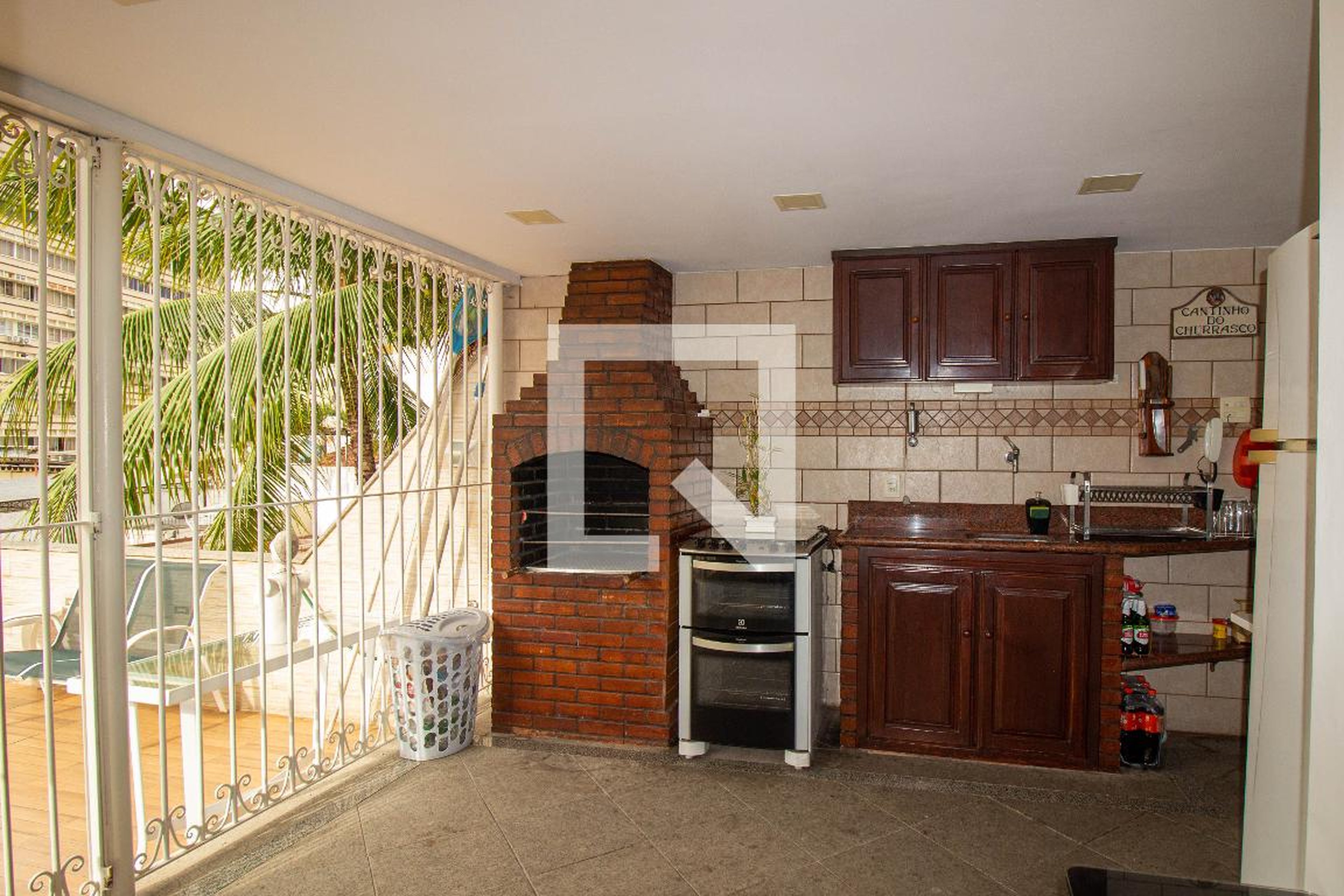 Churrasqueira - Amarelo