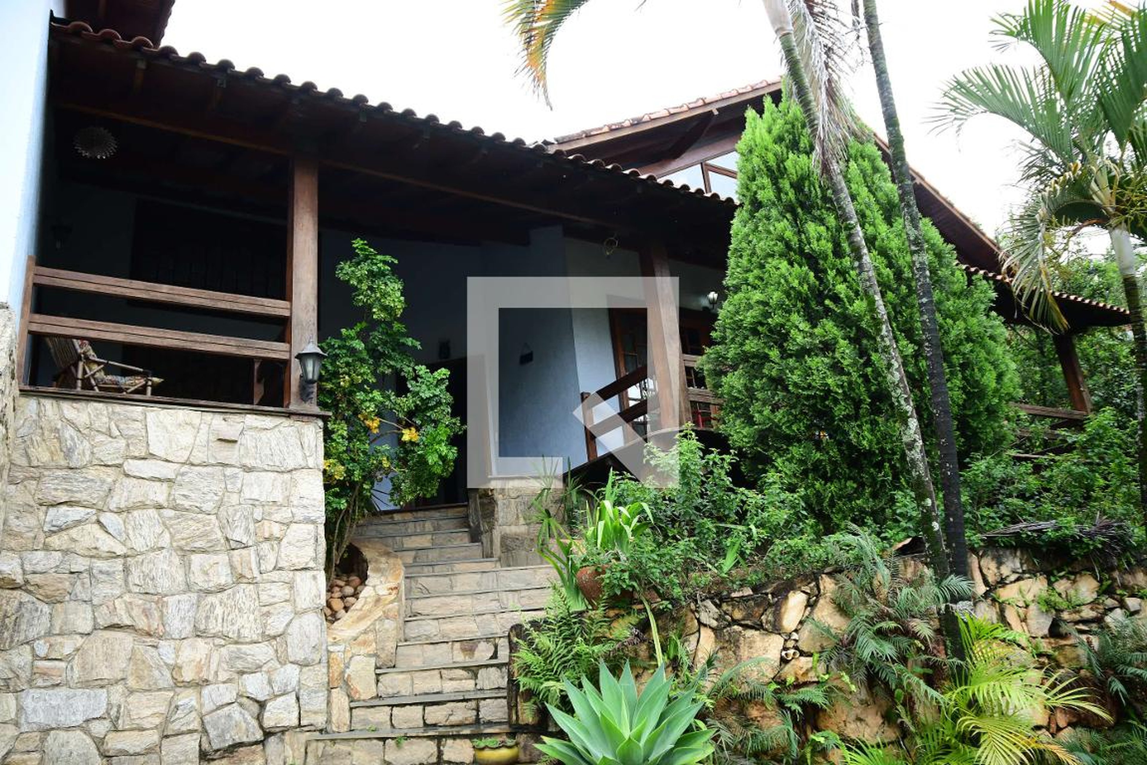 Fachada Condomínio Granja Viana