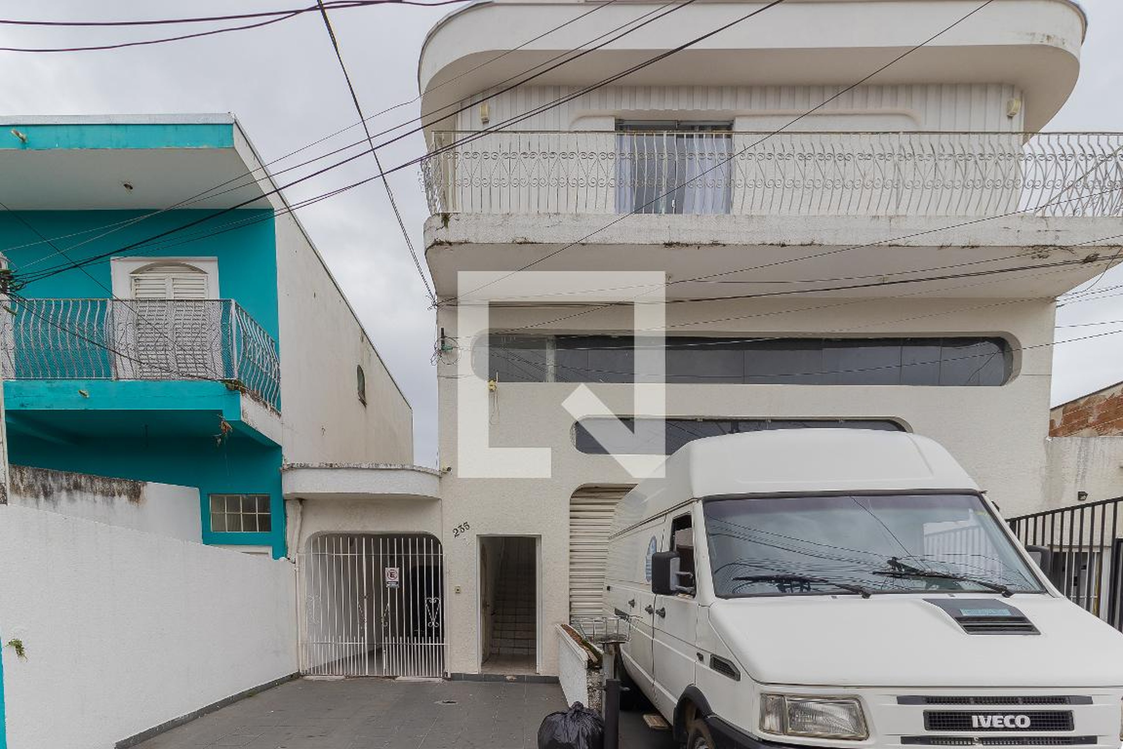Fachada Condomínio em Avenida Brasil, 235