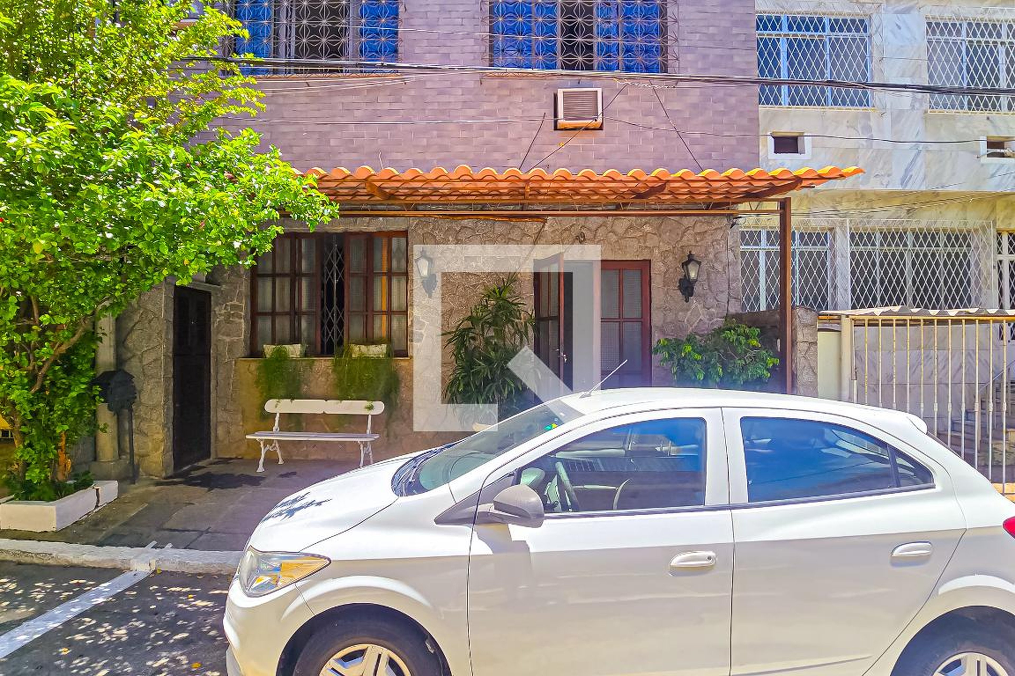 Fachada Condomínio Bairro das Amendoeiras