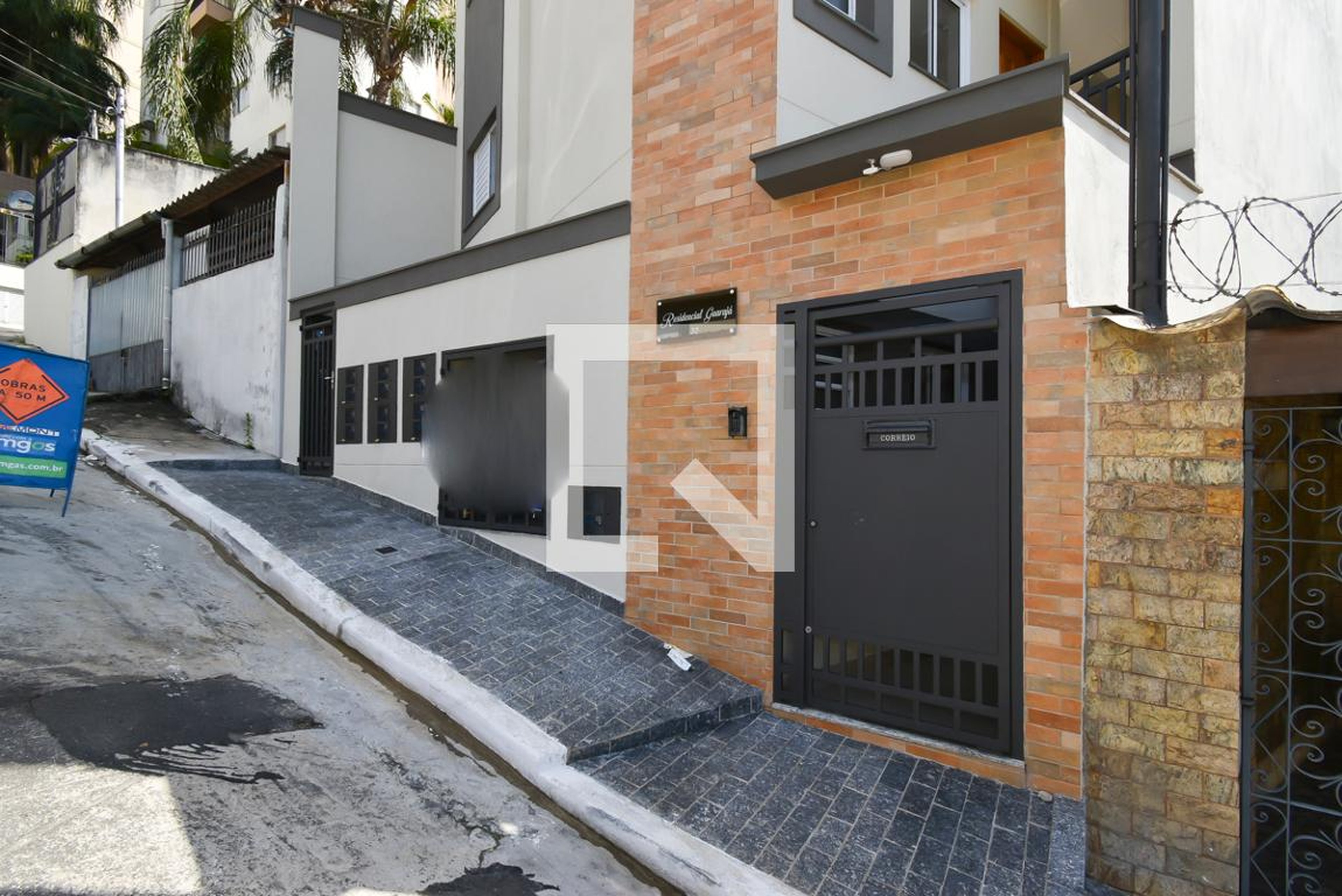 Fachada Condomínio em Avenida Mazzei, 952