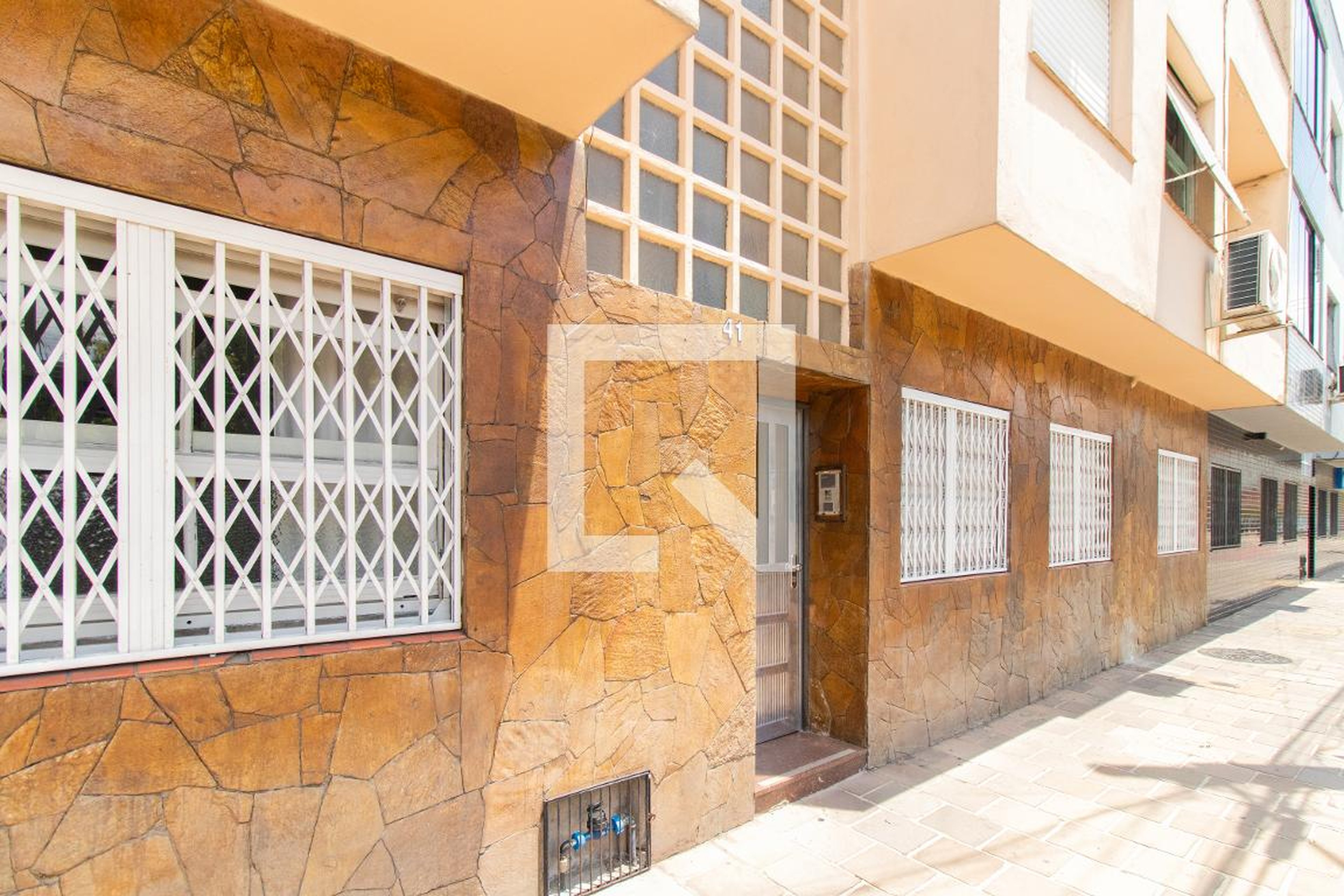 Fachada Condomínio em Avenida Getúlio Vargas, 41