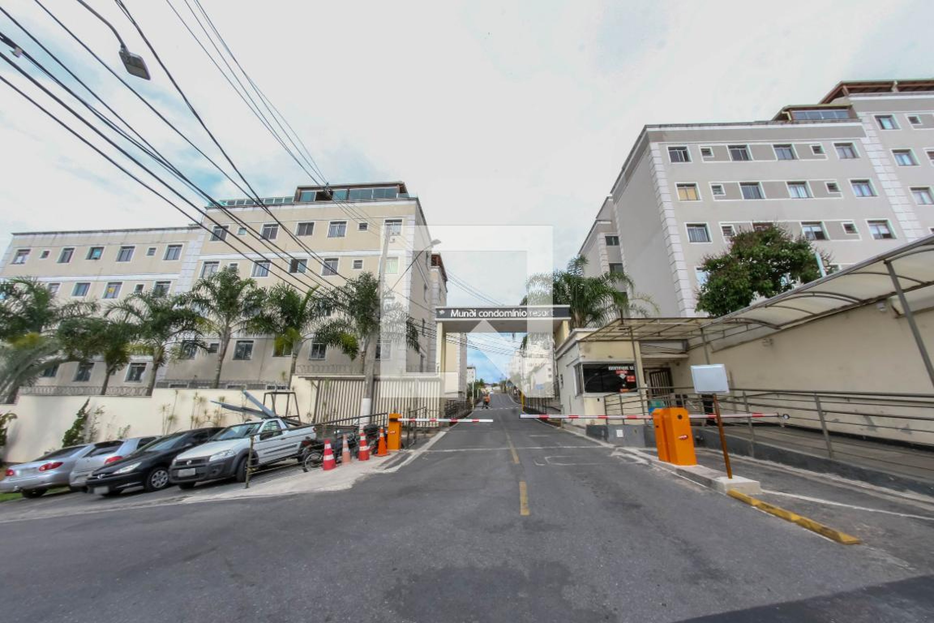 Fachada Condomínio em Rua Gentil Portugal do Brasil, 5