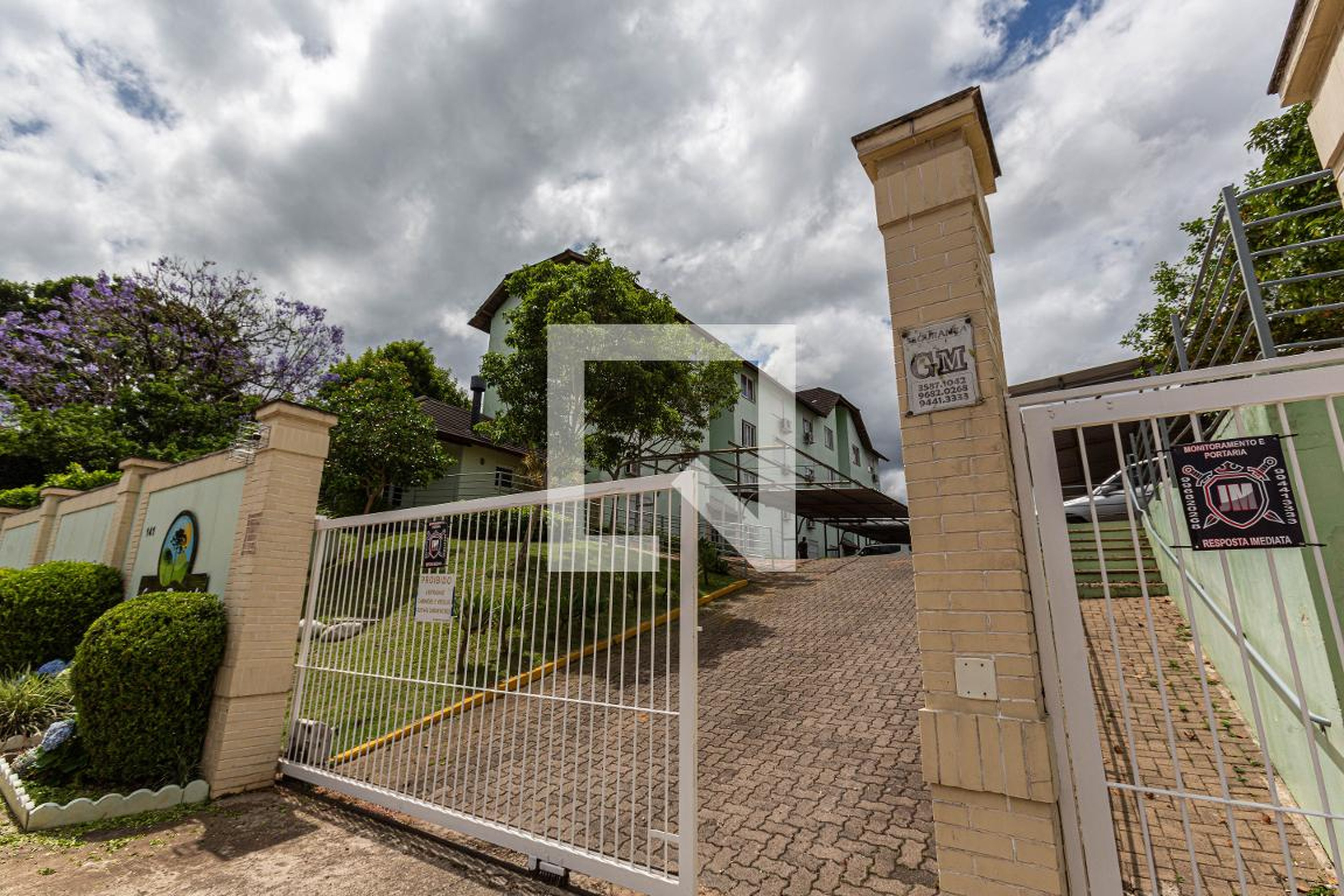Fachada do Condomínio Residencial Sera Brasil