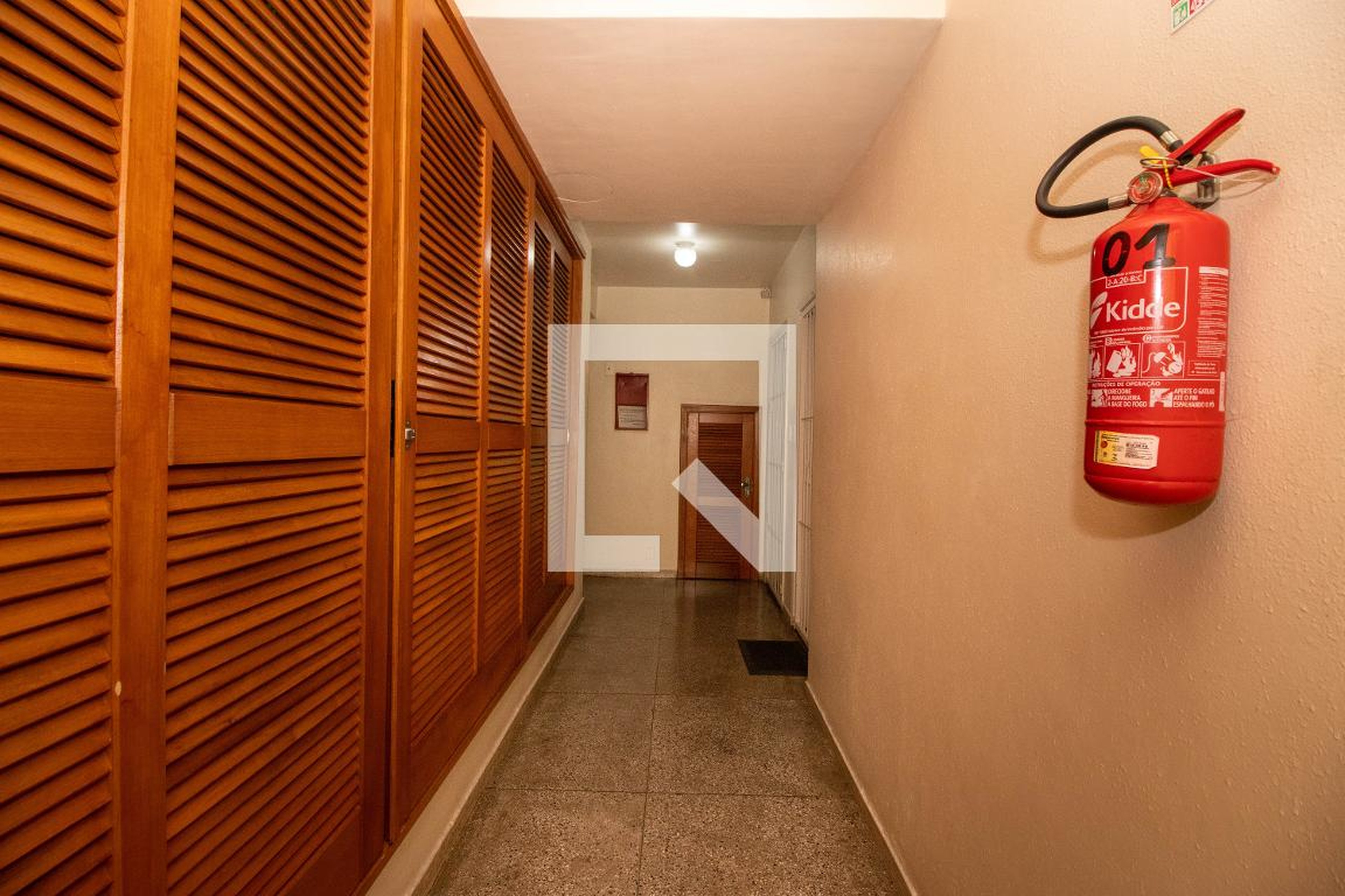 Hall de Entrada - Edifício Jardim de Alcantara