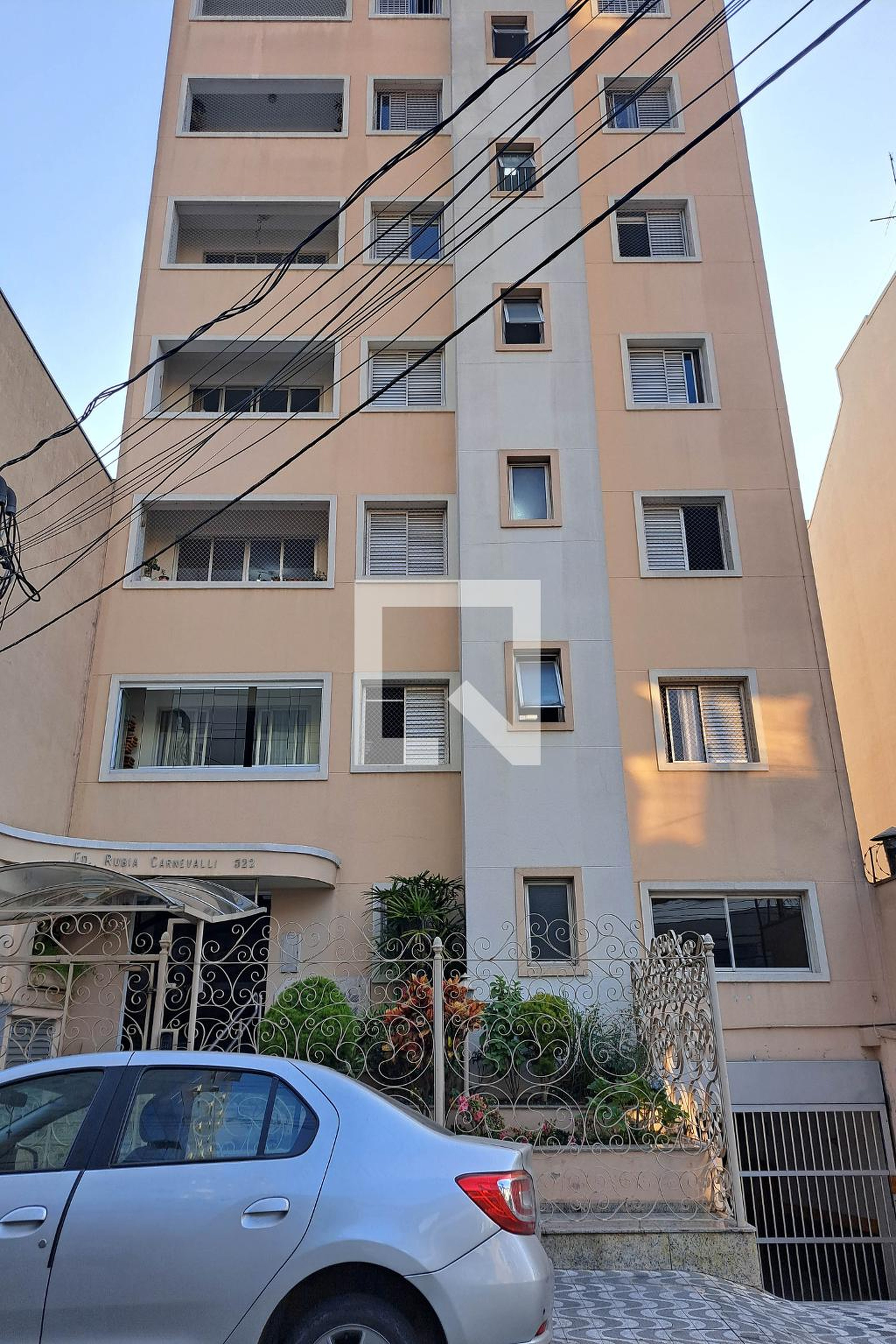 Fachada Condomínio em Rua Nossa Senhora de Fátima, 522