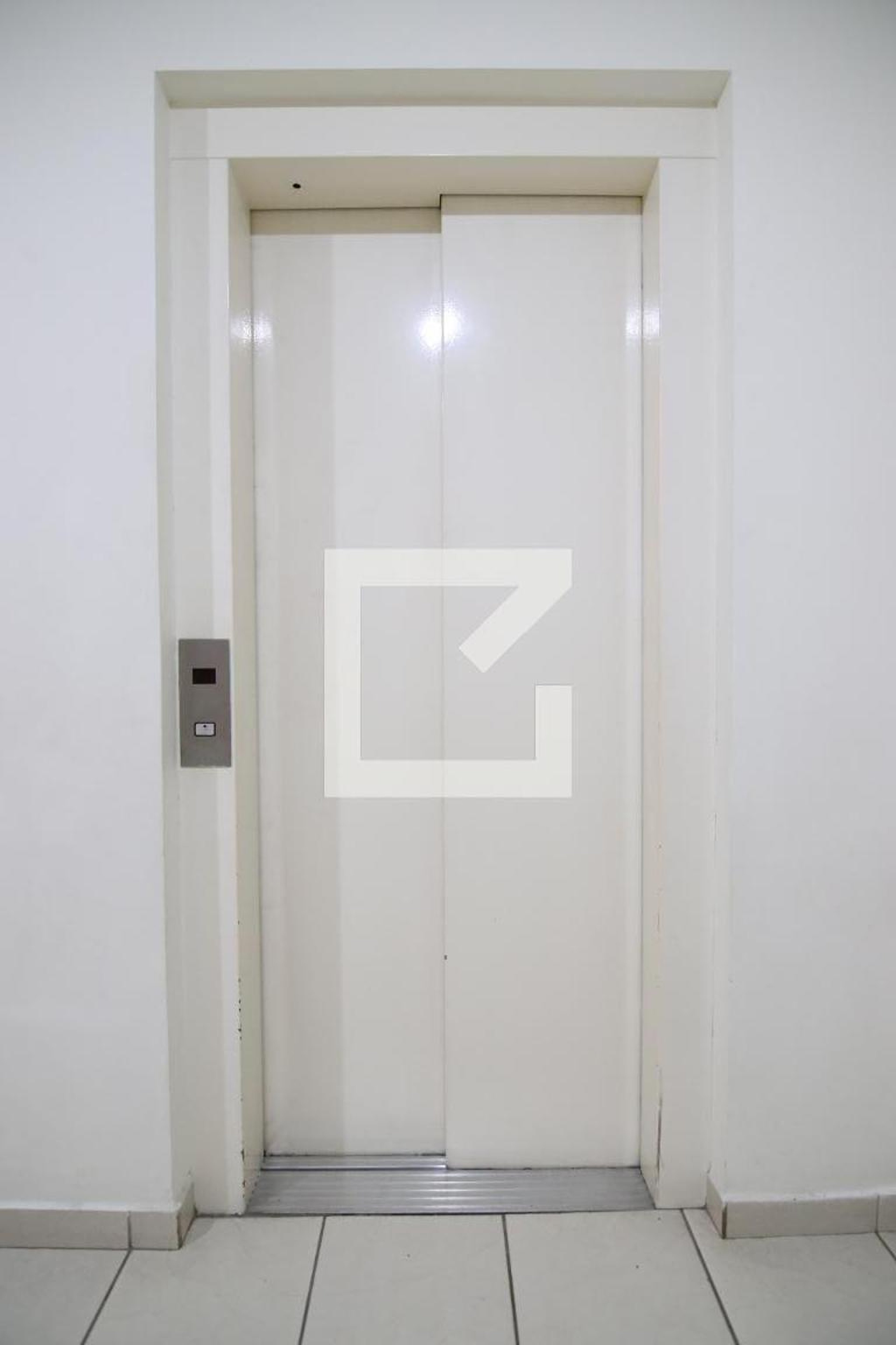 Elevador - Residencial Jardim Paulistano