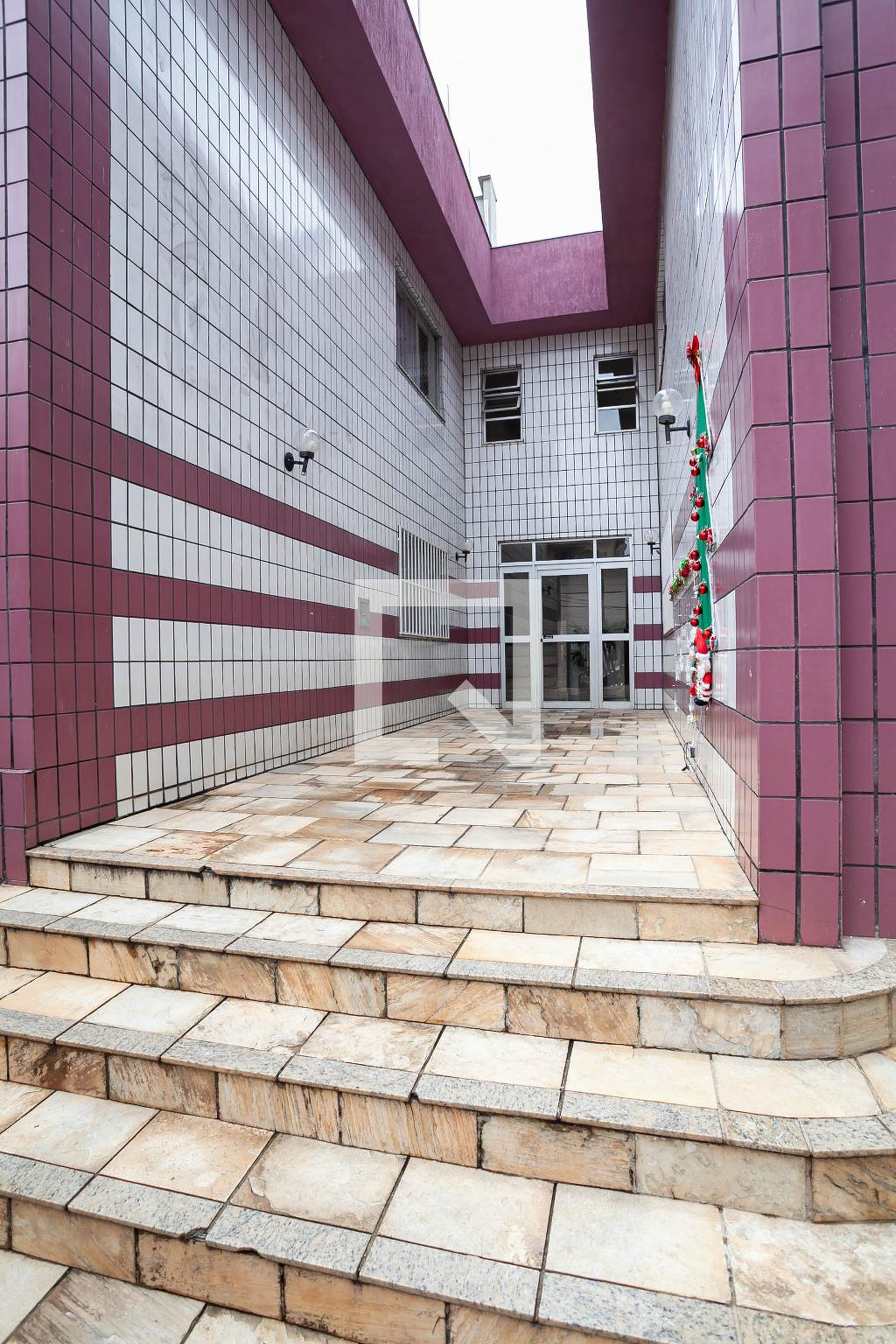 Entrada - Edifício Oscar Cesar