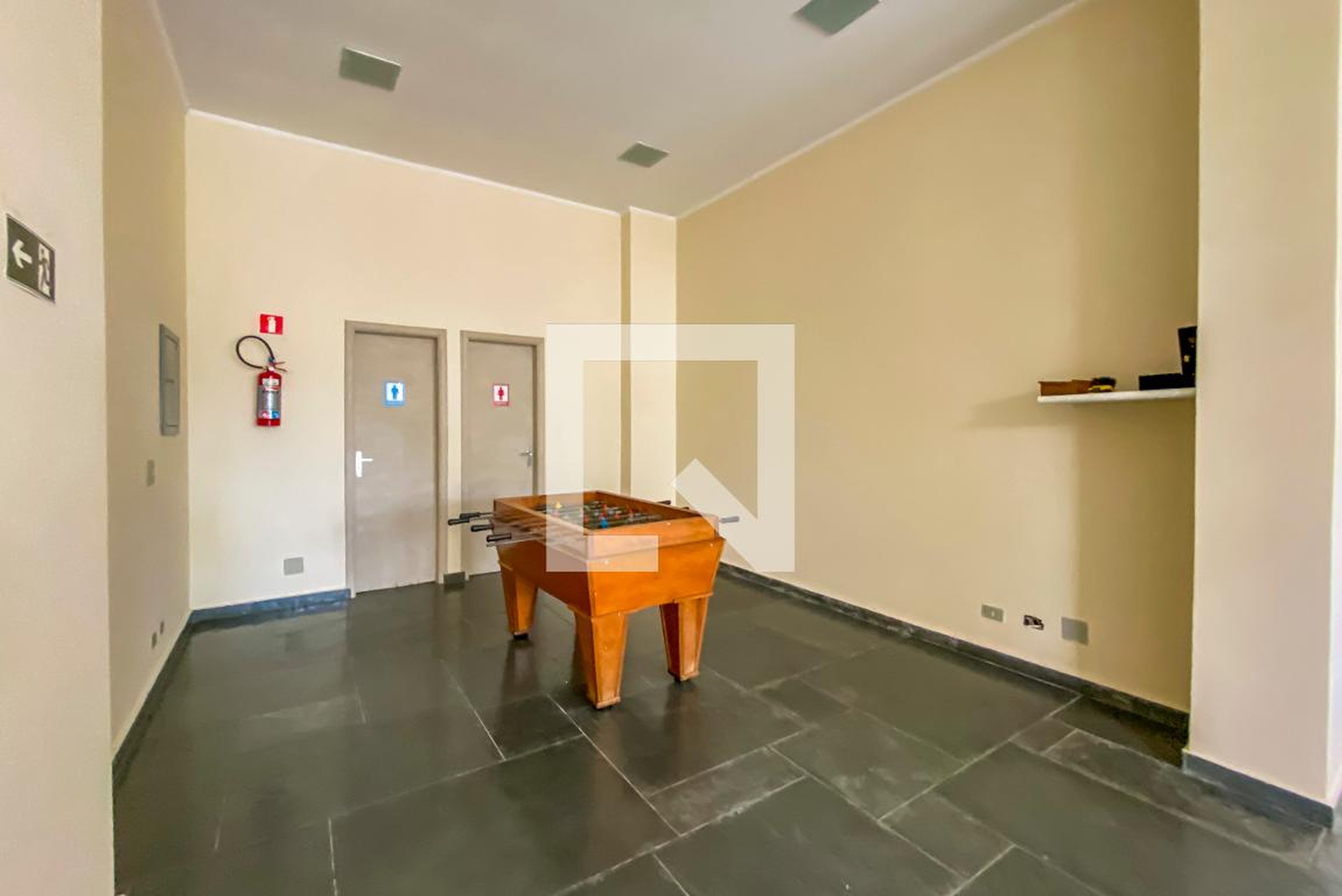 Sala de Jogos - Saint Etienne